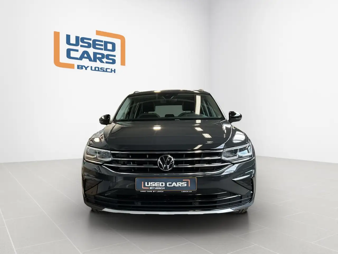 Volkswagen Tiguan Life-Urban-Sport+DSG+RearView+Navi 3
