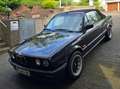 BMW 320 320i Schwarz - thumbnail 1