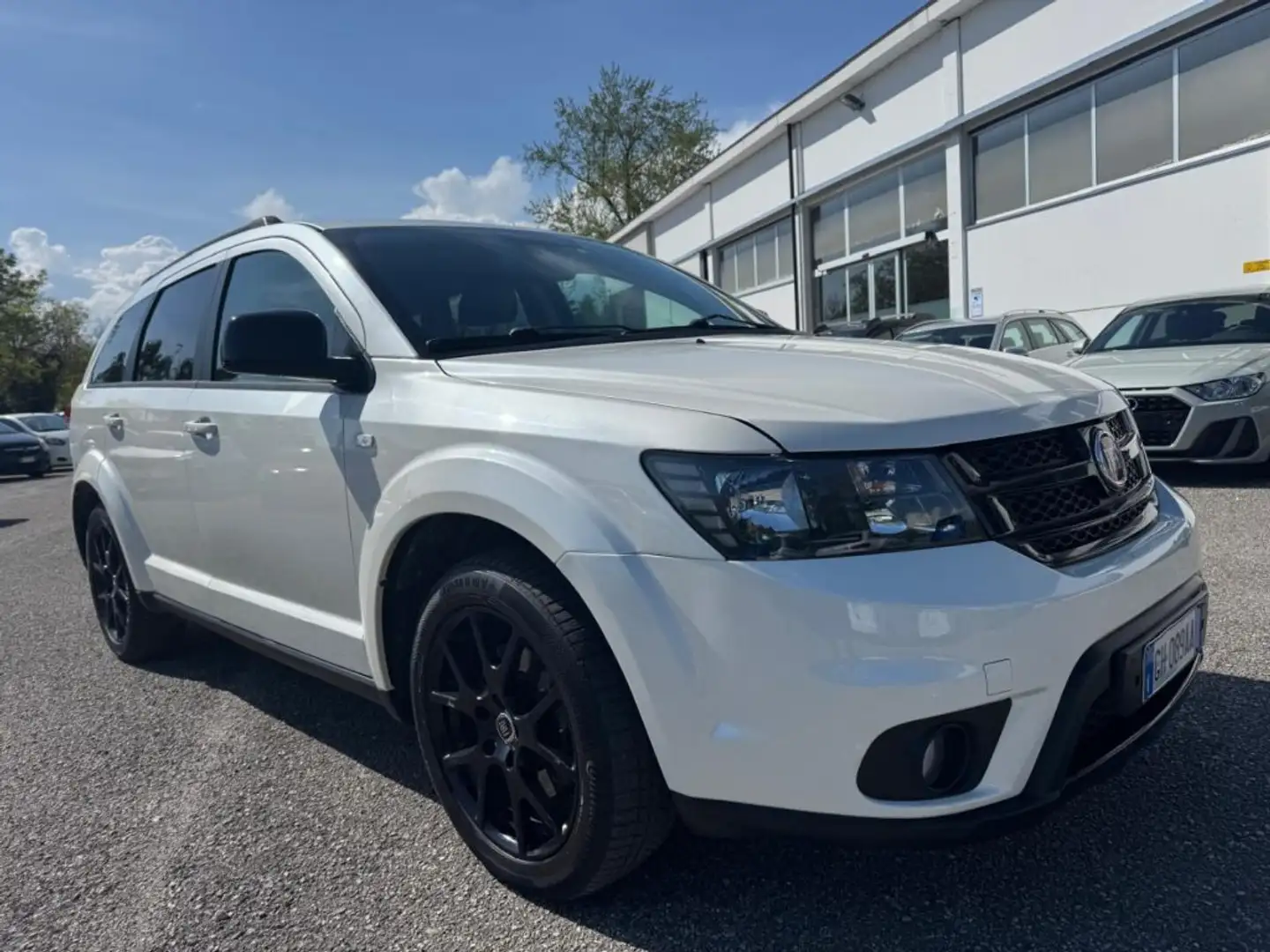 Fiat Freemont 2.0 Mjt 170 CV 4x4 aut. Black Code 7 POSTI Білий - 2