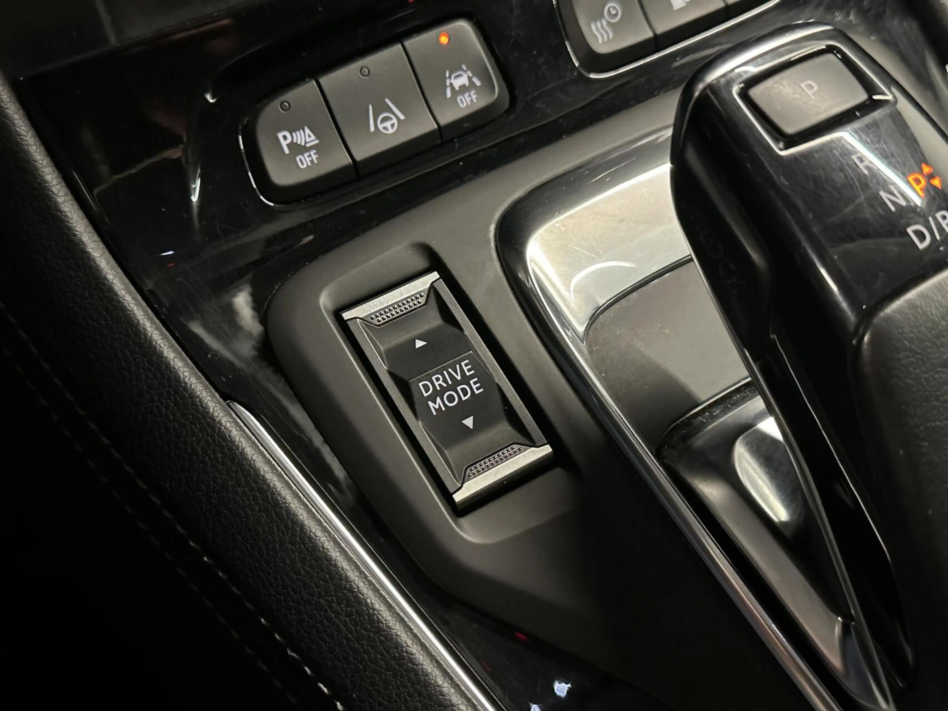 Opel Grandland 1.6 Turbo Plug-In Hybrid Level 3 TREKHAAK CARPLAY — photo 46