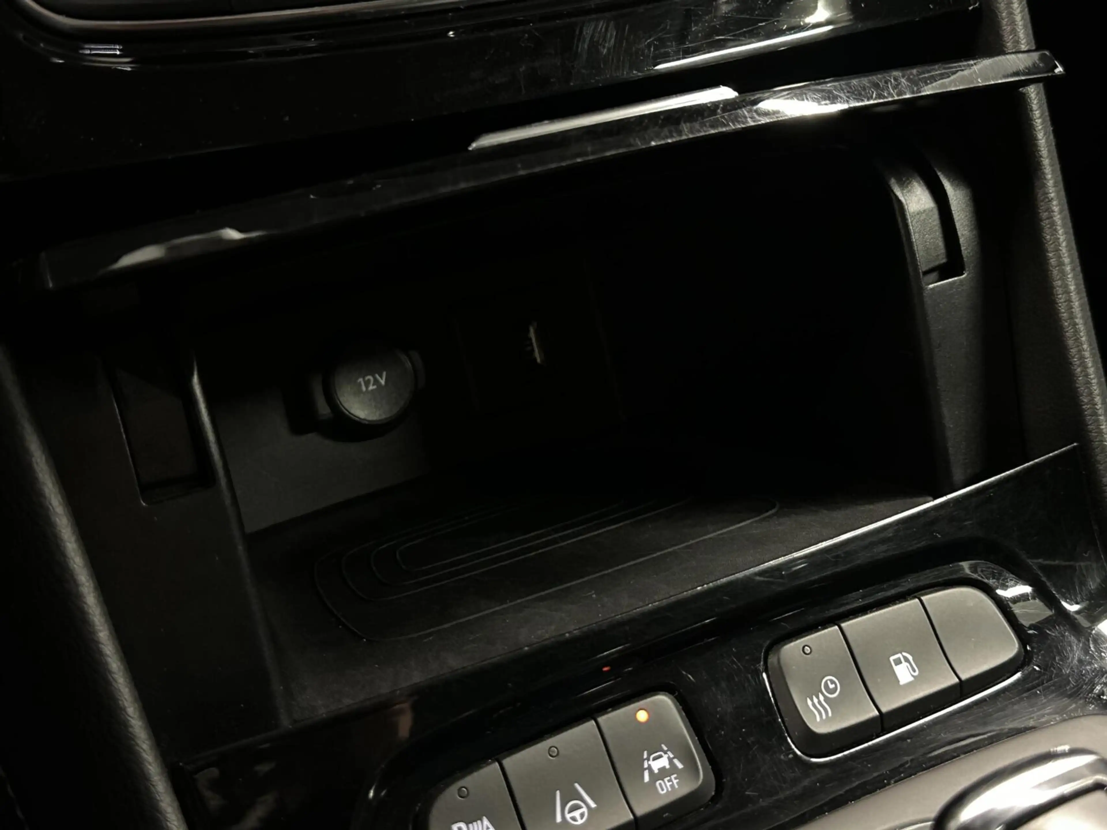Opel Grandland 1.6 Turbo Plug-In Hybrid Level 3 TREKHAAK CARPLAY — photo 44