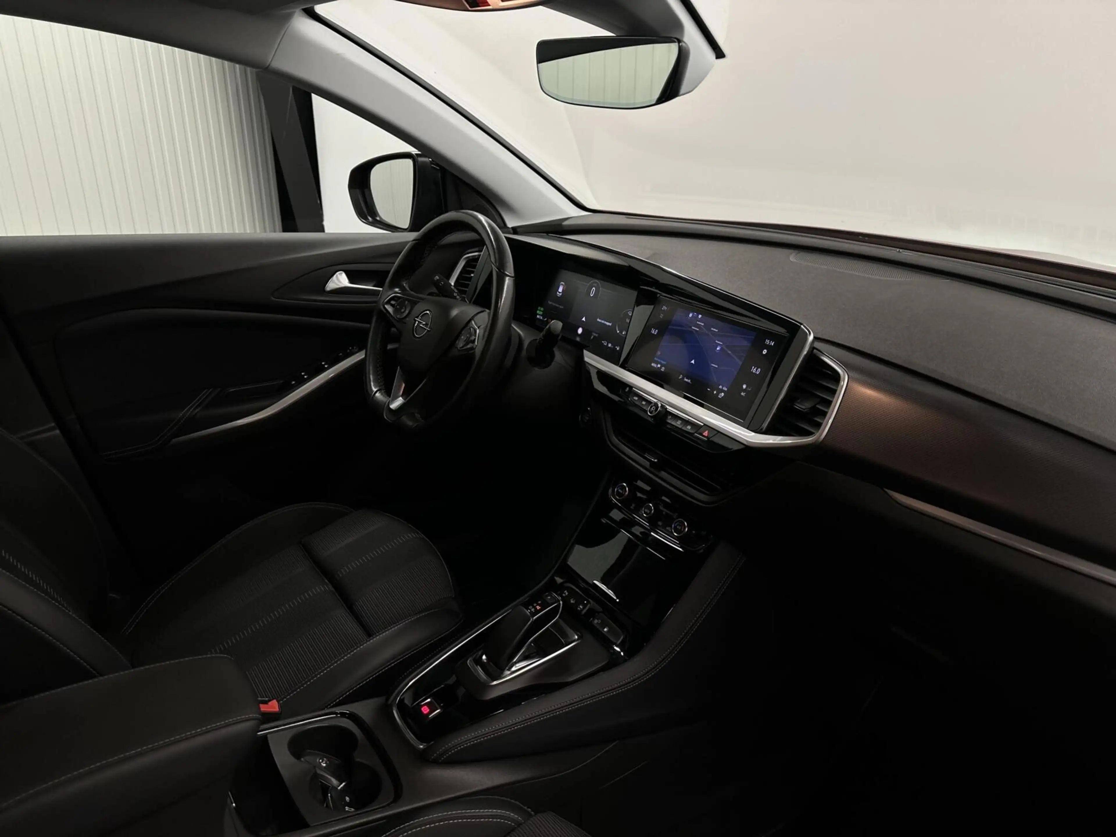 Opel Grandland 1.6 Turbo Plug-In Hybrid Level 3 TREKHAAK CARPLAY — photo 15