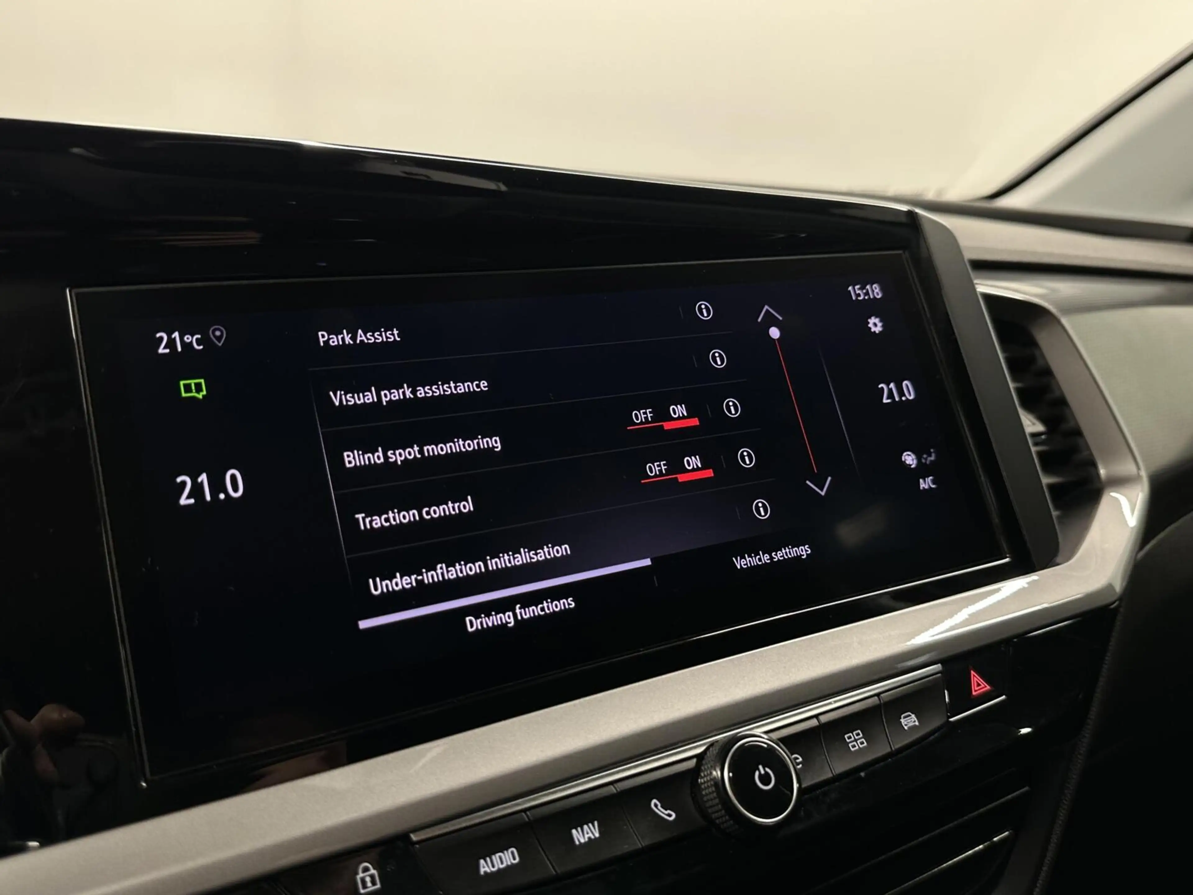Opel Grandland 1.6 Turbo Plug-In Hybrid Level 3 TREKHAAK CARPLAY — photo 33