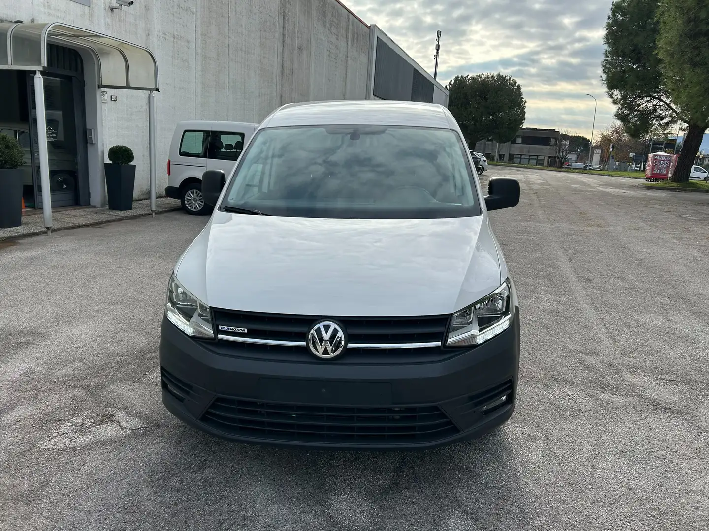 Volkswagen Caddy 1.4 TGI  Furgone  Prezzo finale non  + iva Bianco - 2