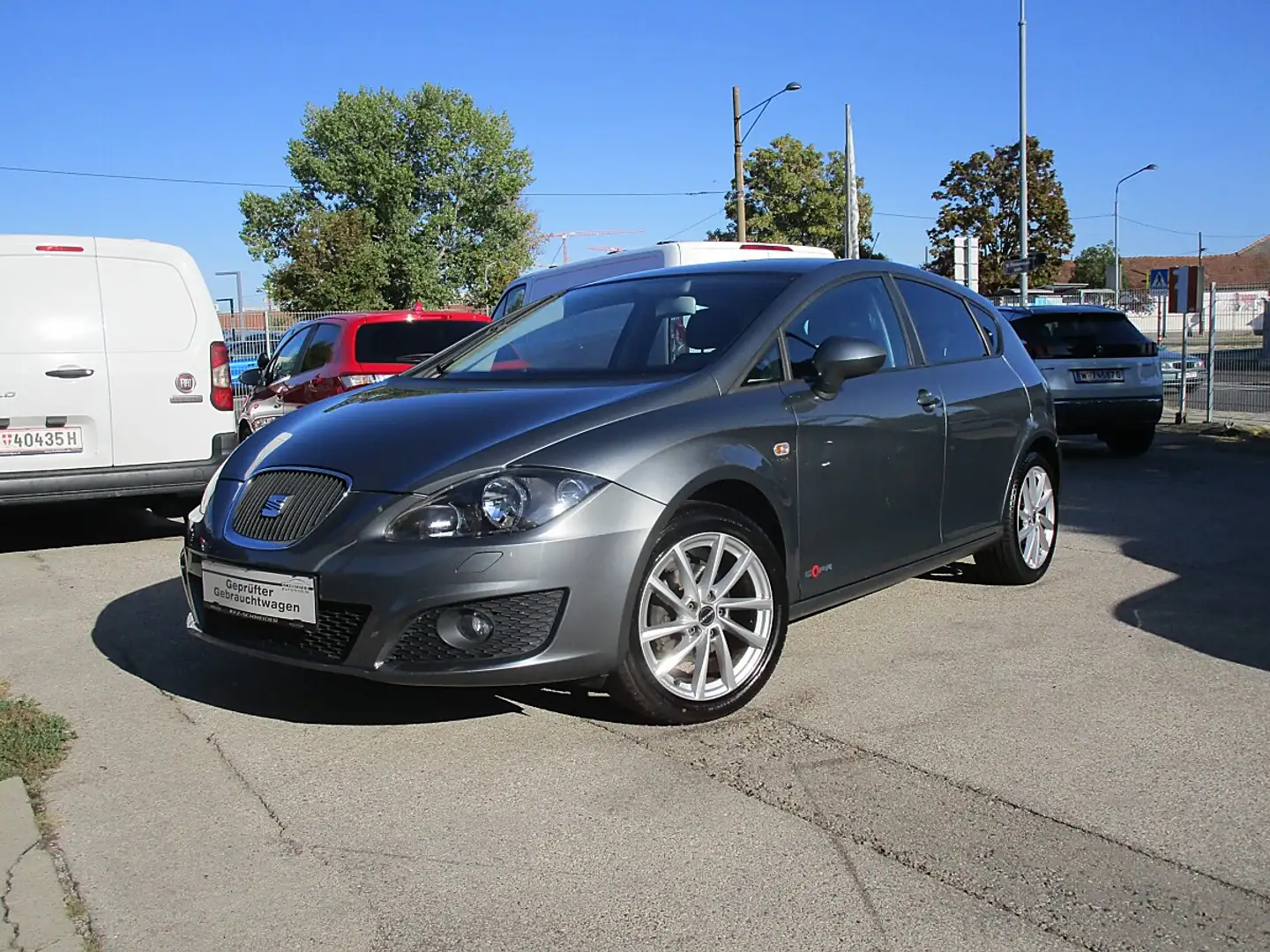 SEAT Leon Chili-Copa 1,2 TSI Grau - 2