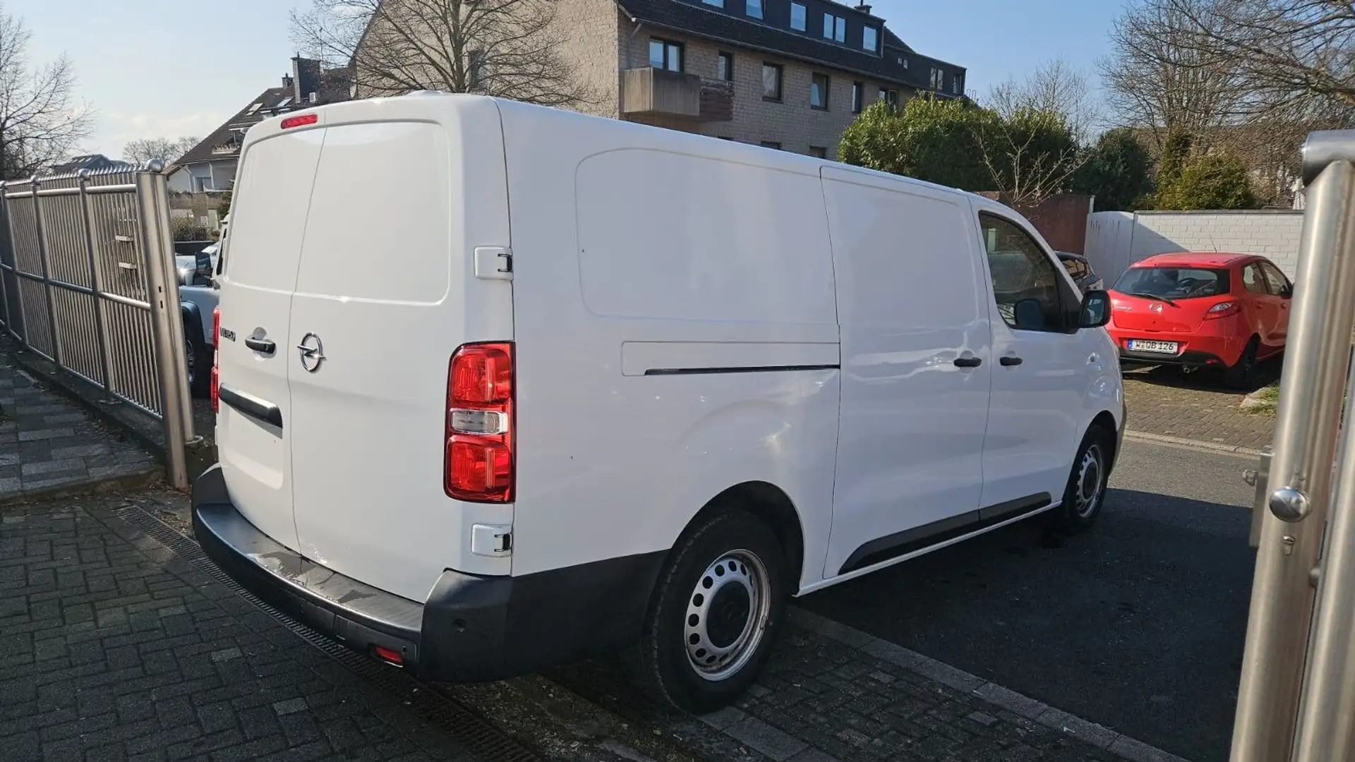 Opel Vivaro Kasten Edition L3/KAM/KLIMA/LEDER/SORTiMO Blanc - 2