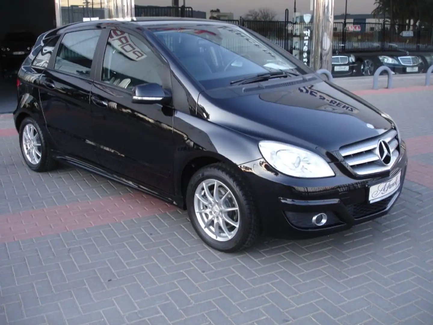 Mercedes-Benz B 180 180CDI Sport Edition Negro - 1
