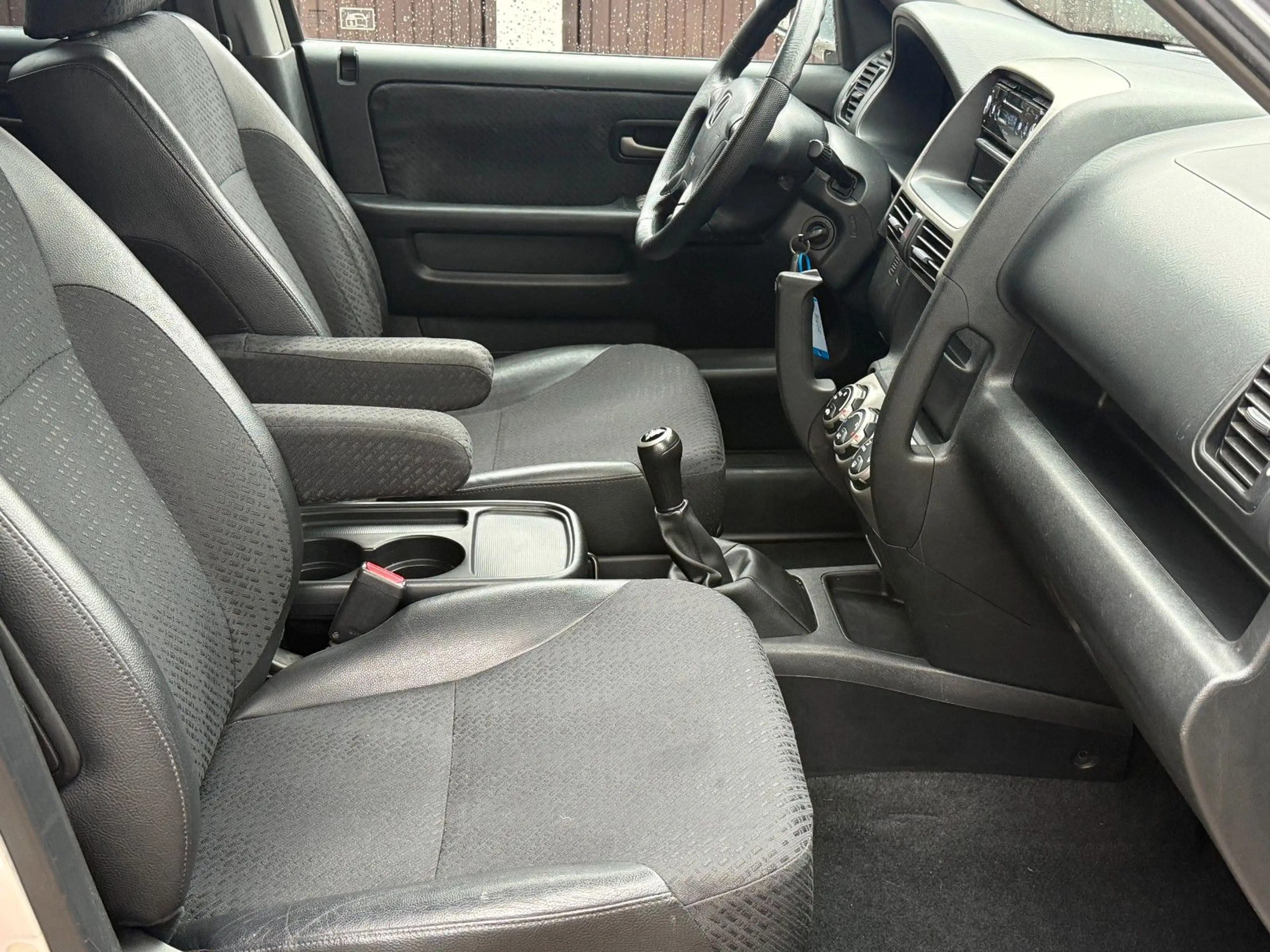 Honda CR-V ES 4x4/Klimaautomatik/Teilleder/Alu — photo 9