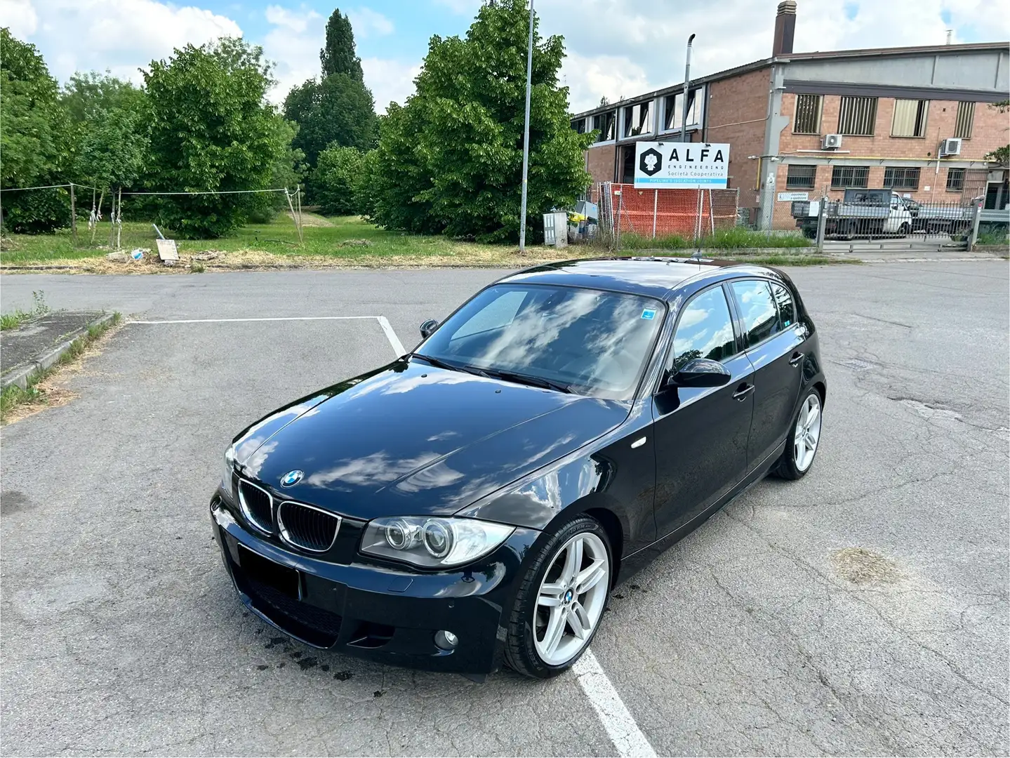 BMW 118 118d 5p 2.0 Attiva 143cv dpf Msport - 1