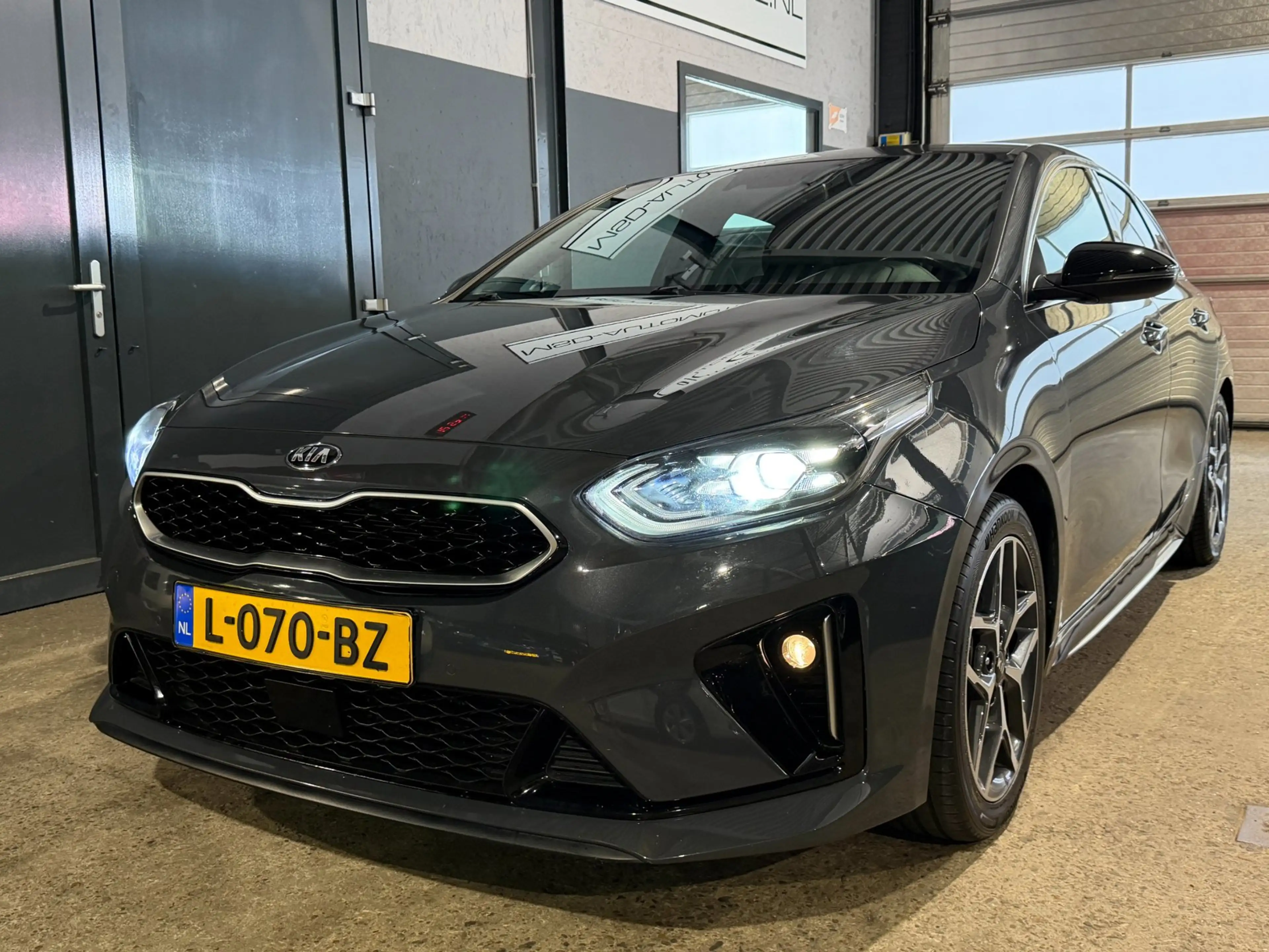 Kia ProCeed / pro_cee'd 1.0 T-GDI GT-PlusLine Trekhaak Camera — photo 2