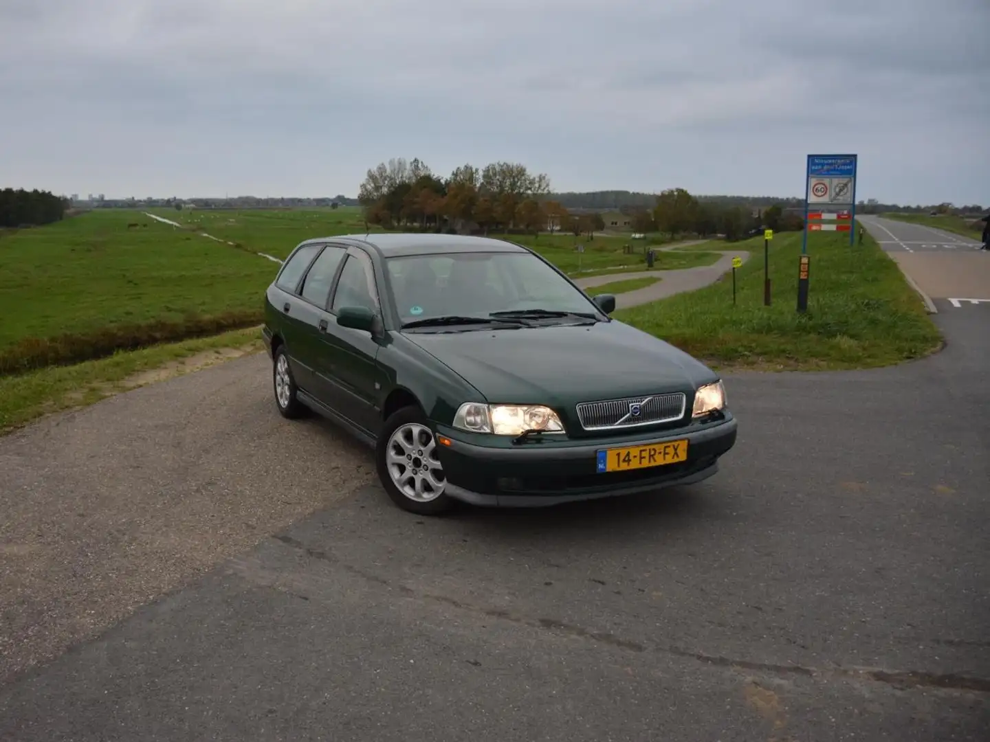 Volvo V40 V40 1.8 Europa - 1
