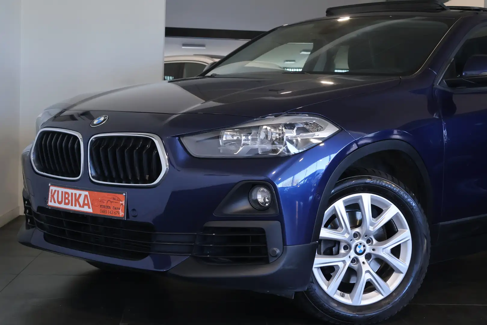BMW X2 1.5iA sDrive18 OPF Pano Navi Airco Leder Garantie* Bleu - 2