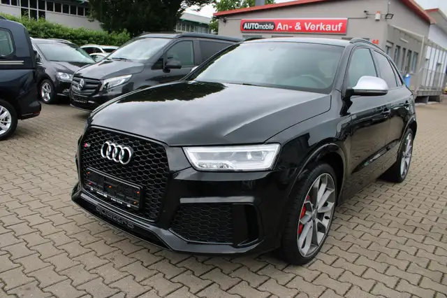 Audi RS Q3 2.5 TFSI S tronic quattro Navi,PDC,SHZ,20Zo