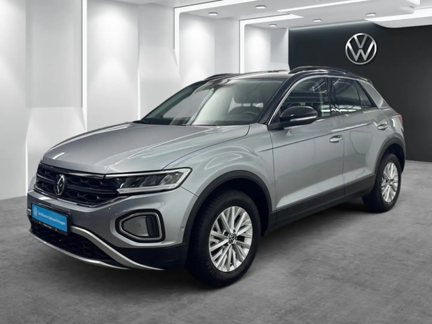 Volkswagen T-Roc 1.0TSI Life AHK ACC NAVI FRONT ASSIST LED Zilver - 2