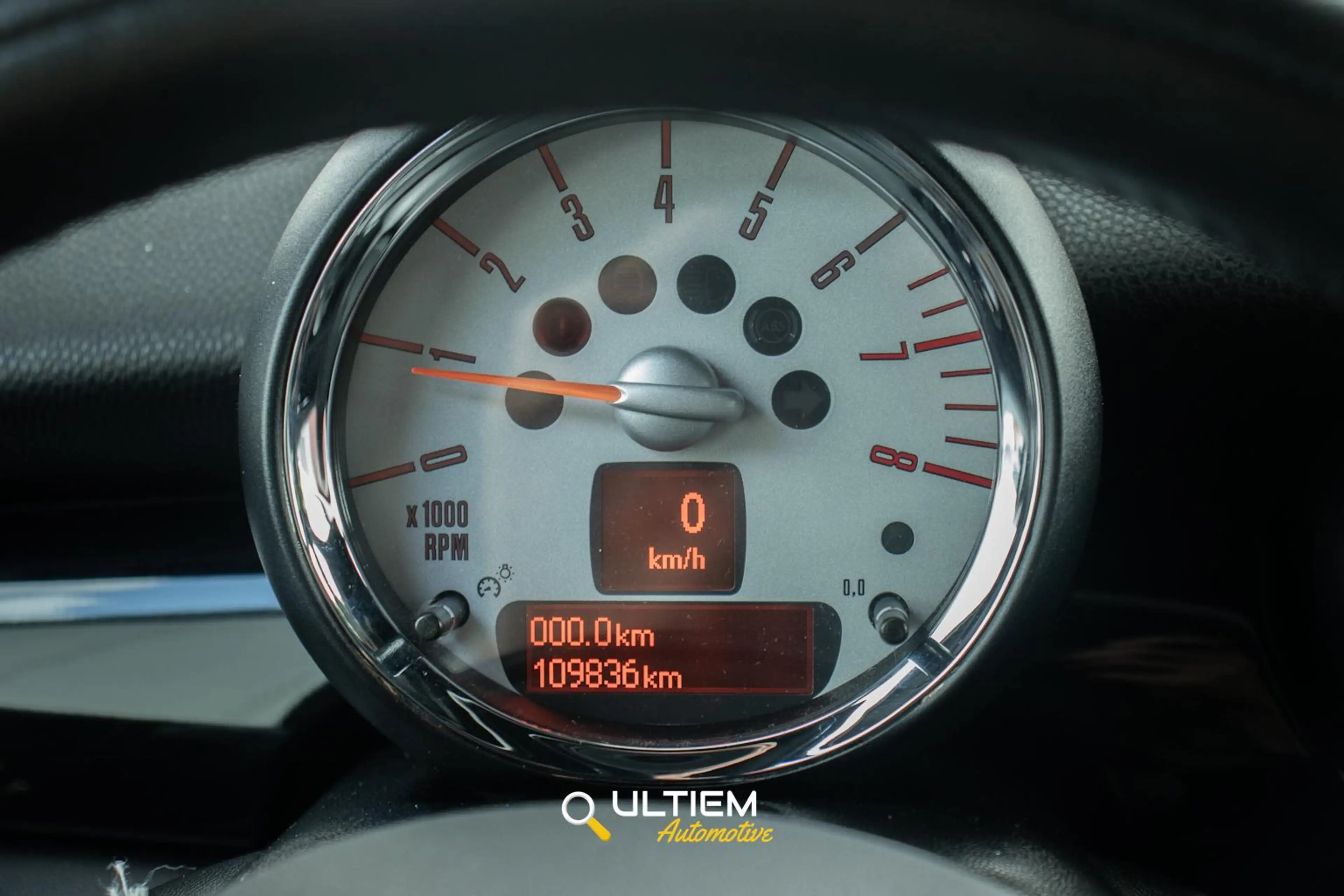 MINI One 1.6 Chili 2013 | Airco, Lichtmetalen Velgen — photo 16