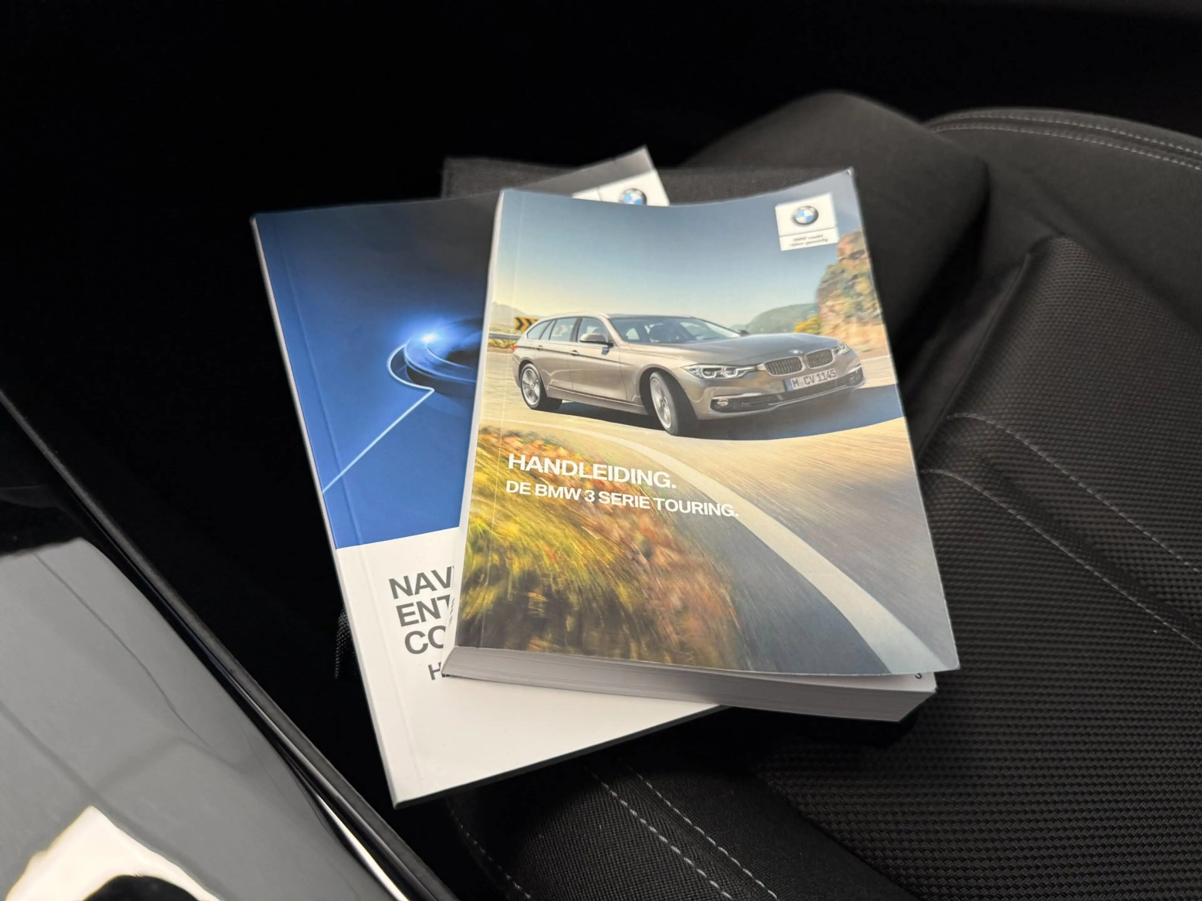 BMW 320 3-serie Touring 320i xDrive|PDC|LED|CRUISE|STOELV| — photo 45