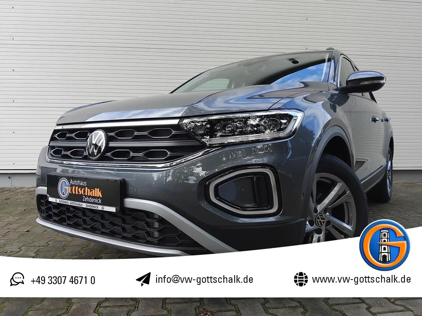 Volkswagen T-Roc 1.5 TSI Life DSG RFK AHK Grau - 1