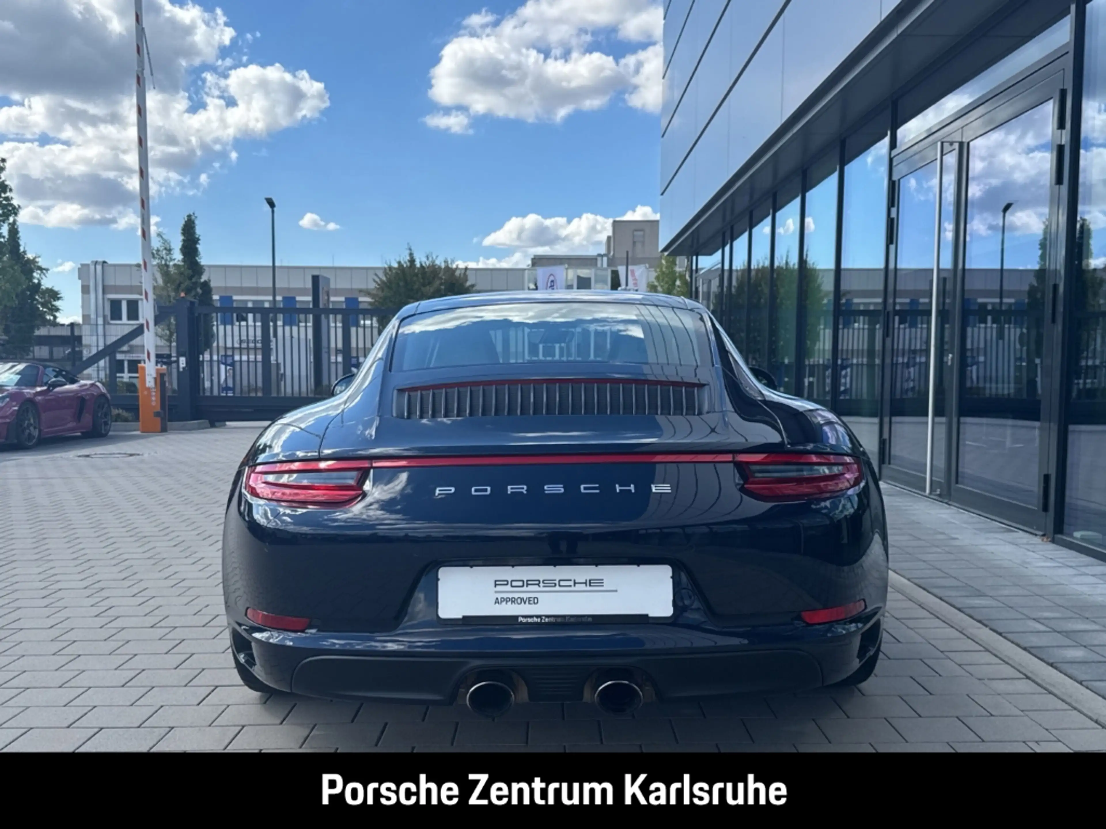 Porsche 991 -2 (911) Carrera 4 — photo 6
