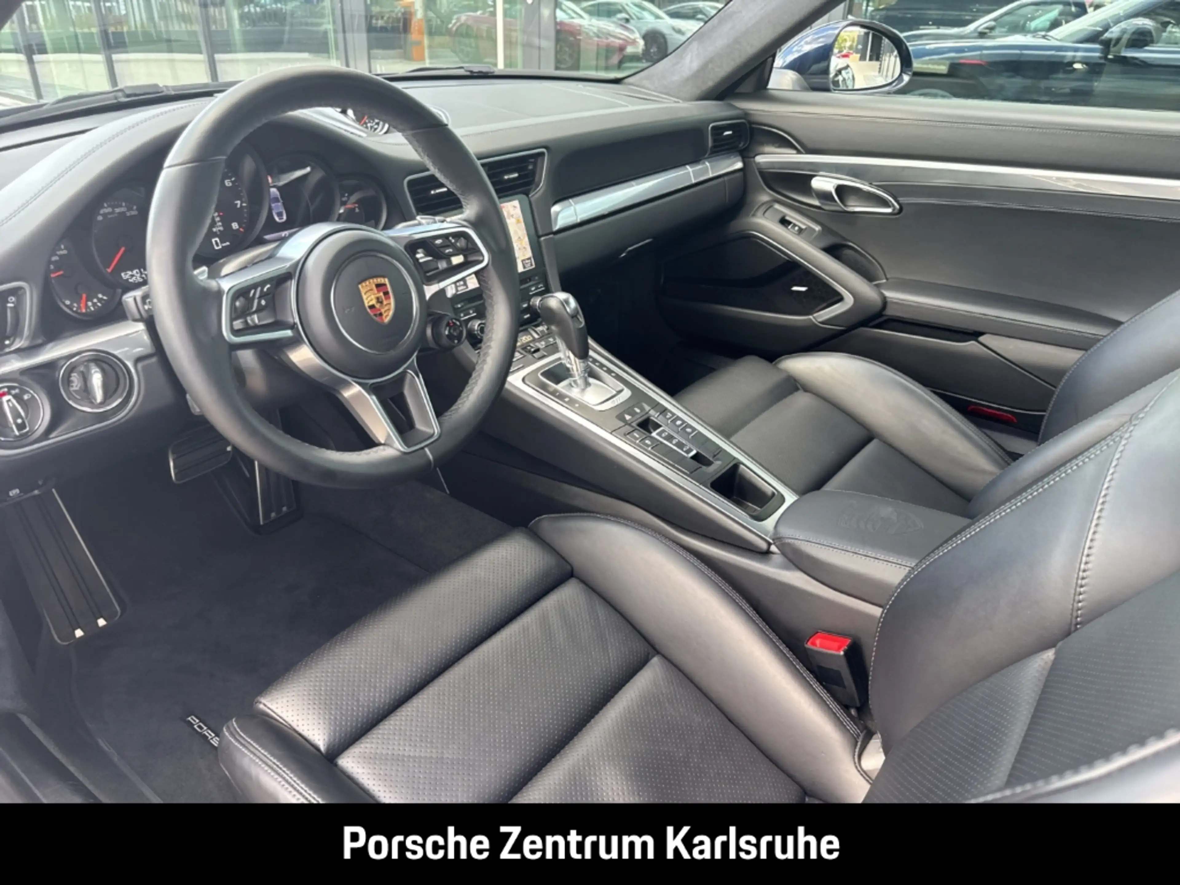 Porsche 991 -2 (911) Carrera 4 — photo 8