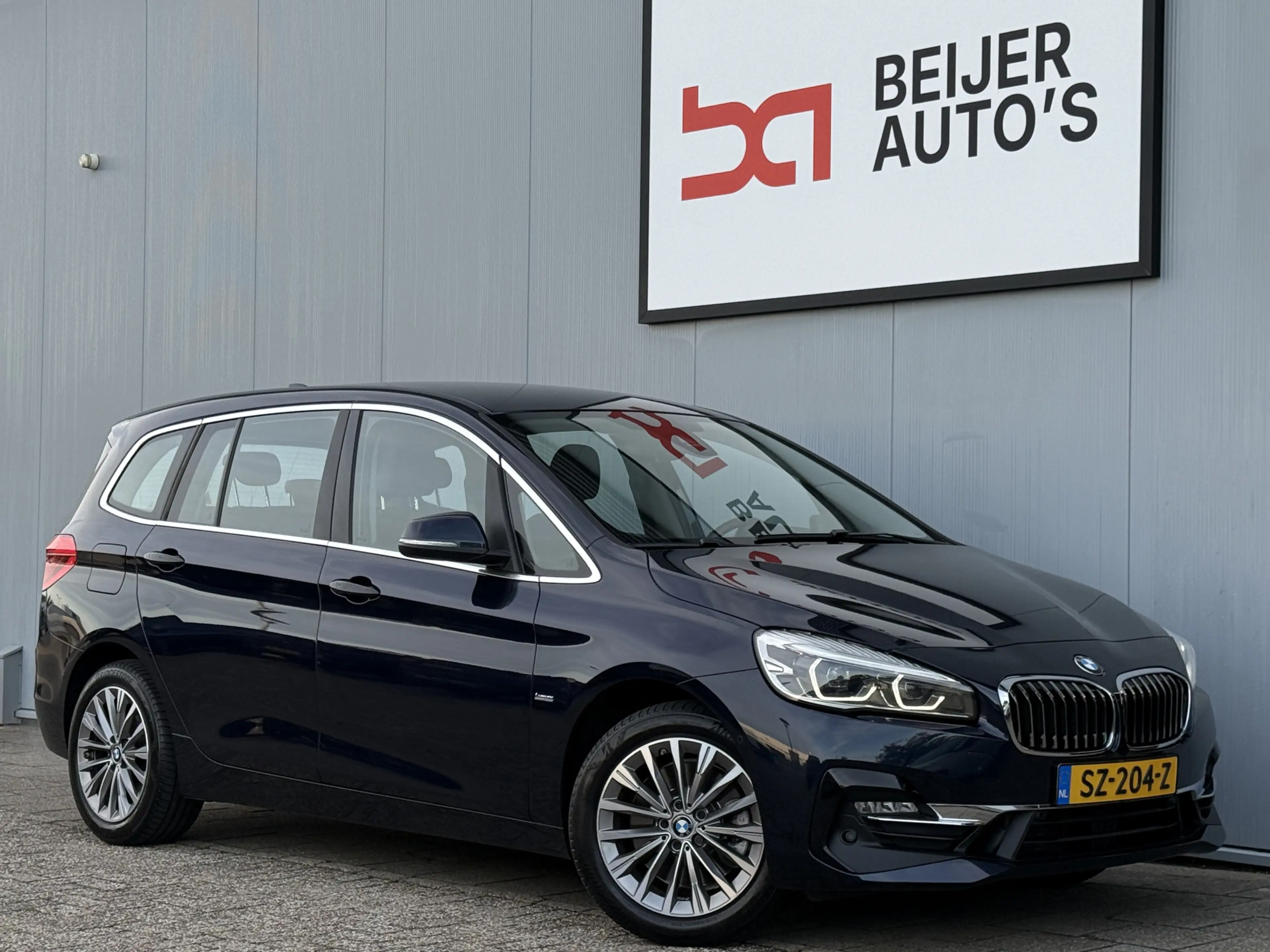 BMW 220 2-serie Gran Tourer 220i 7p. High Executive Launch — photo 5