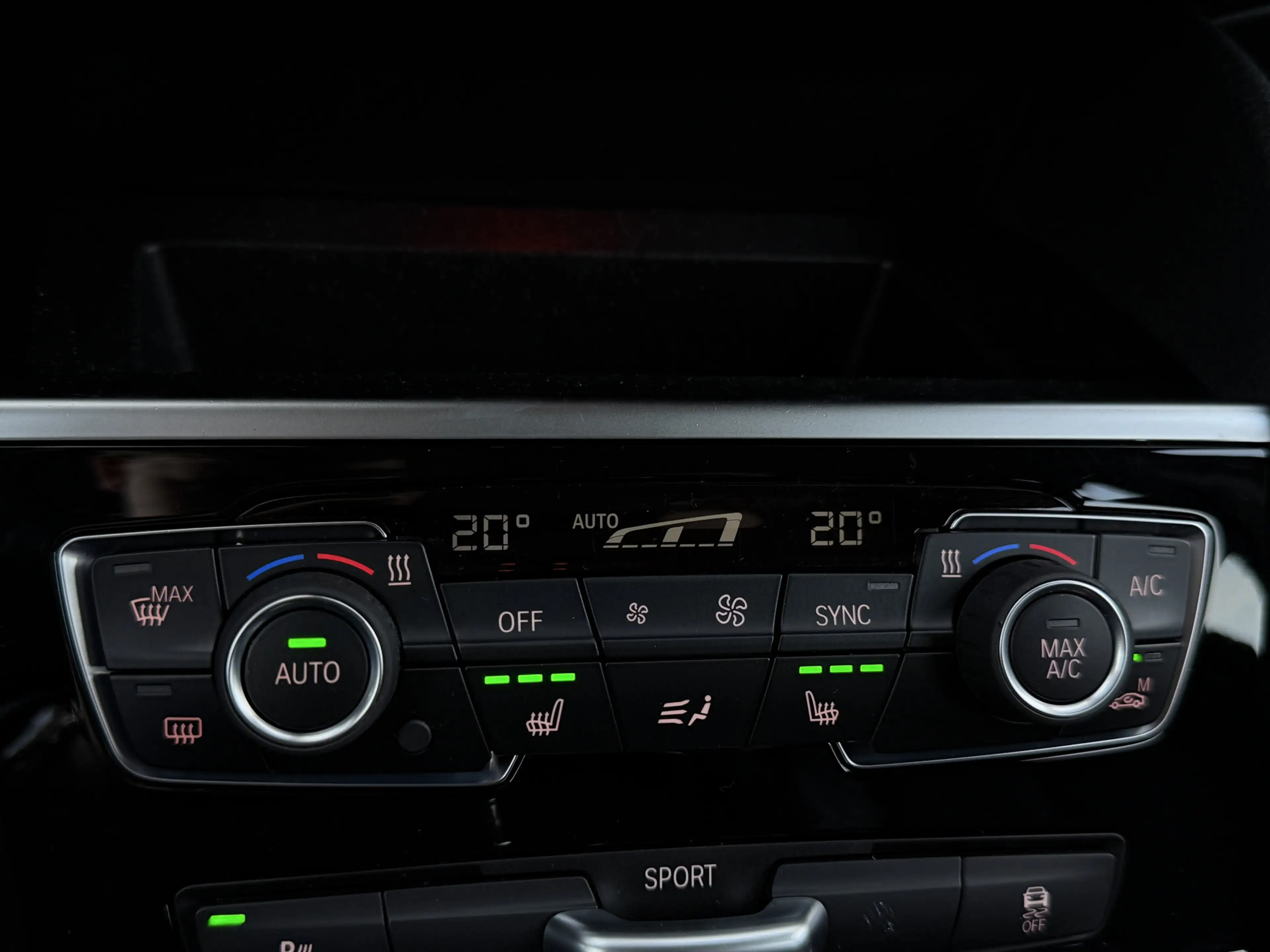 BMW 220 2-serie Gran Tourer 220i 7p. High Executive Launch — photo 12