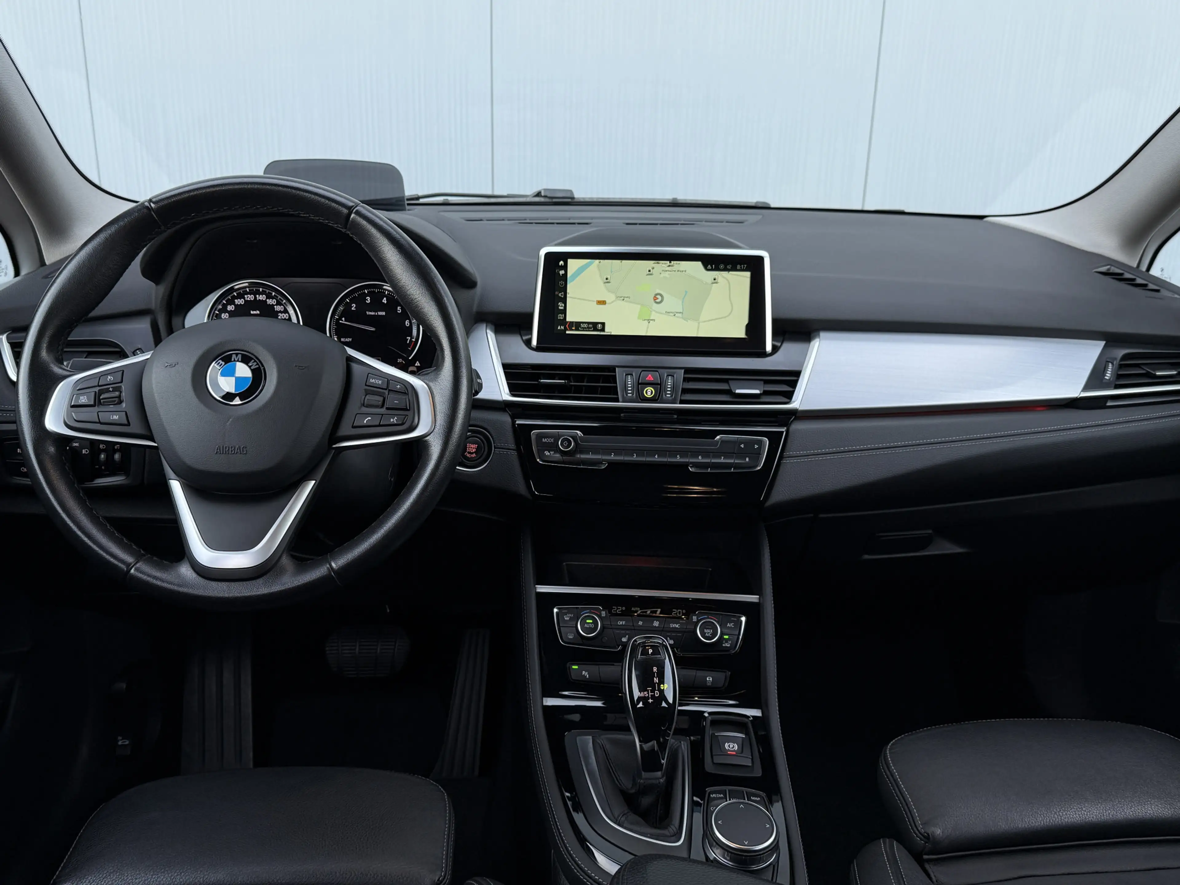 BMW 220 2-serie Gran Tourer 220i 7p. High Executive Launch — photo 2