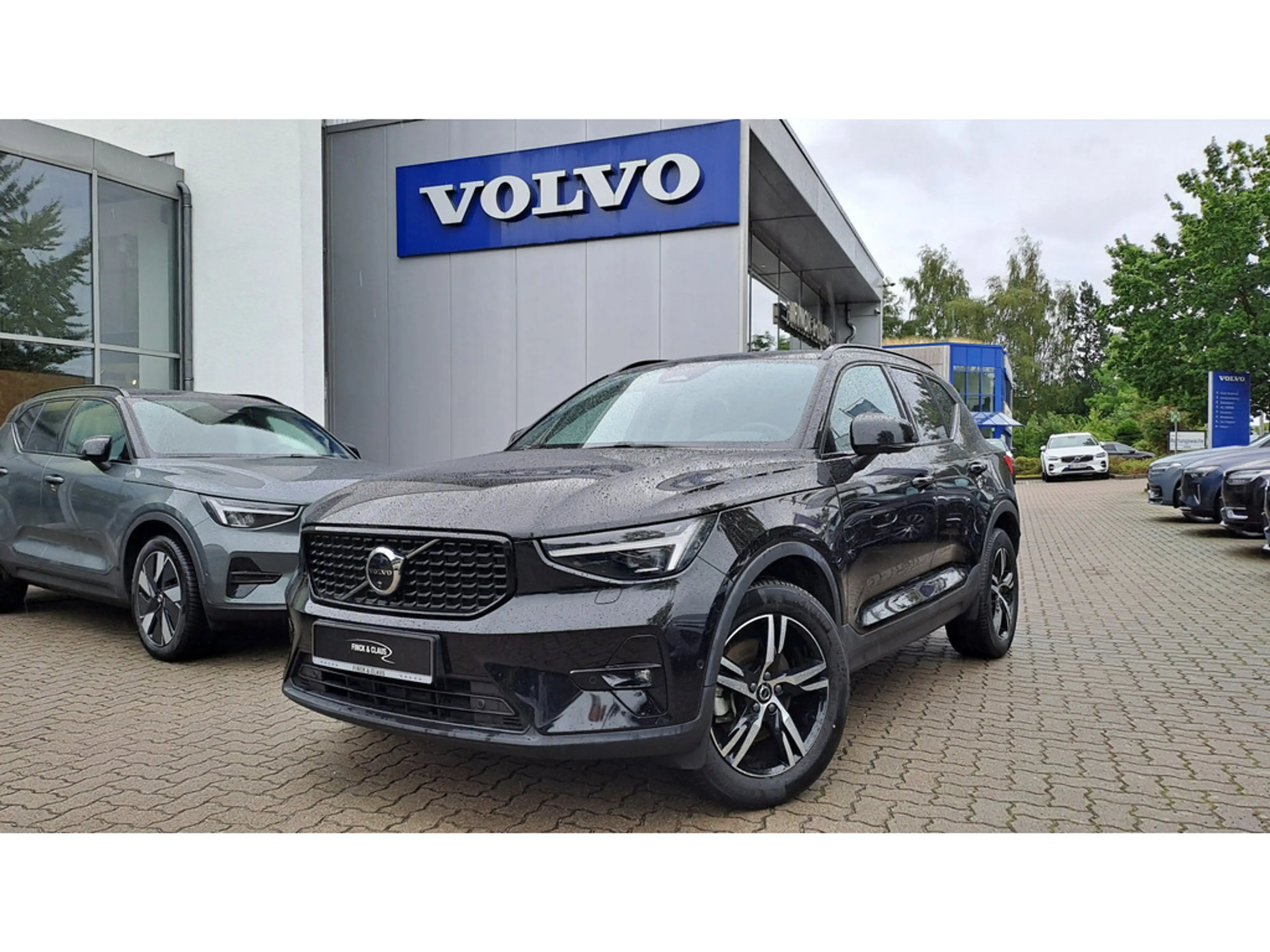 Volvo XC40 B3 Plus Dark 360° ACC H/K KAMERA SHZ