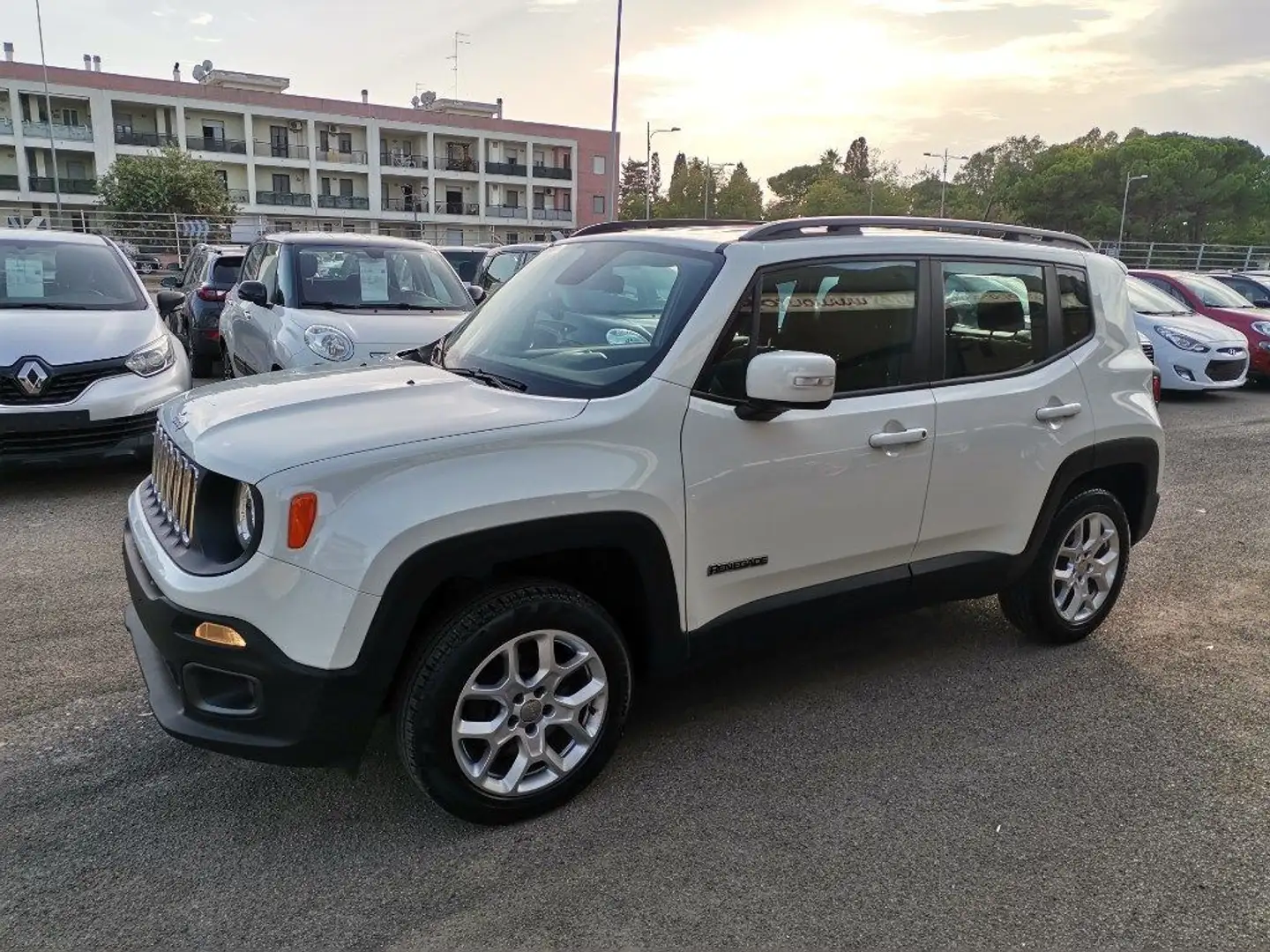 Jeep Renegade 2.0 Mjt 4WD 120cv Blanc - 2