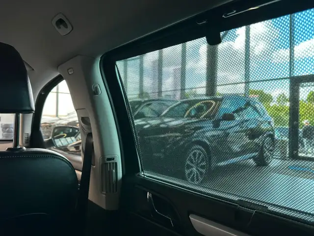 Skoda Superb view 11