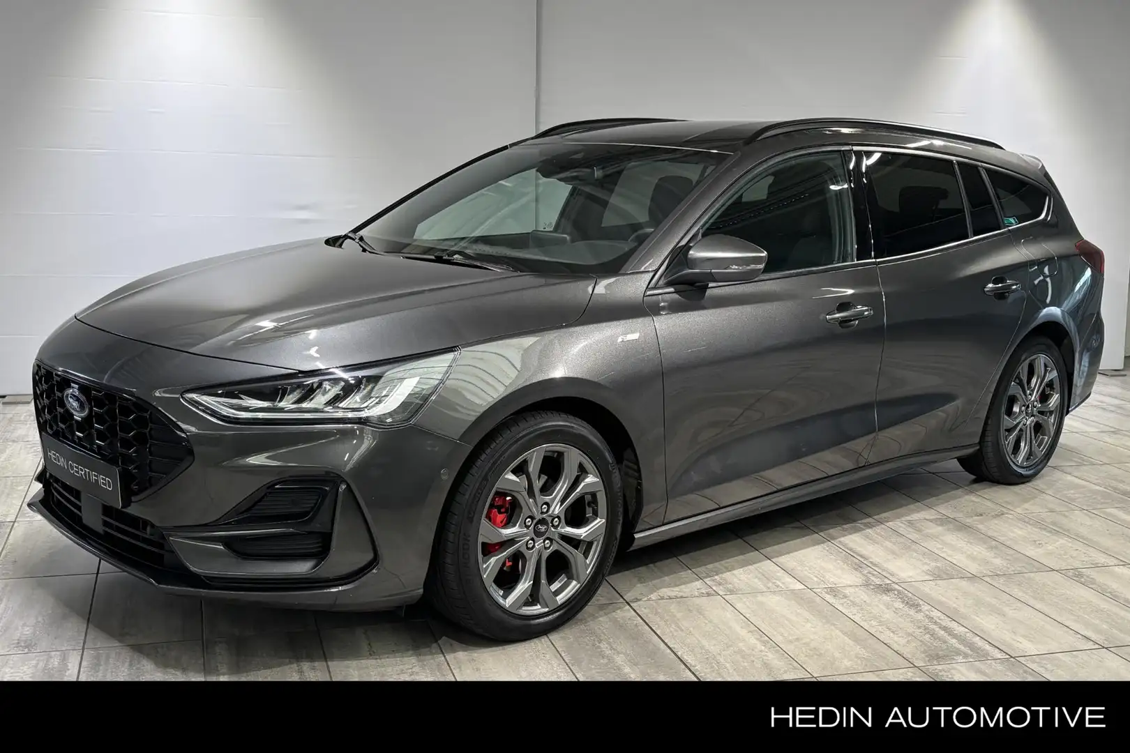 Ford Focus 1.0 EcoBoost Hybrid 125pk ST-Line Style | Winter P Grijs - 1