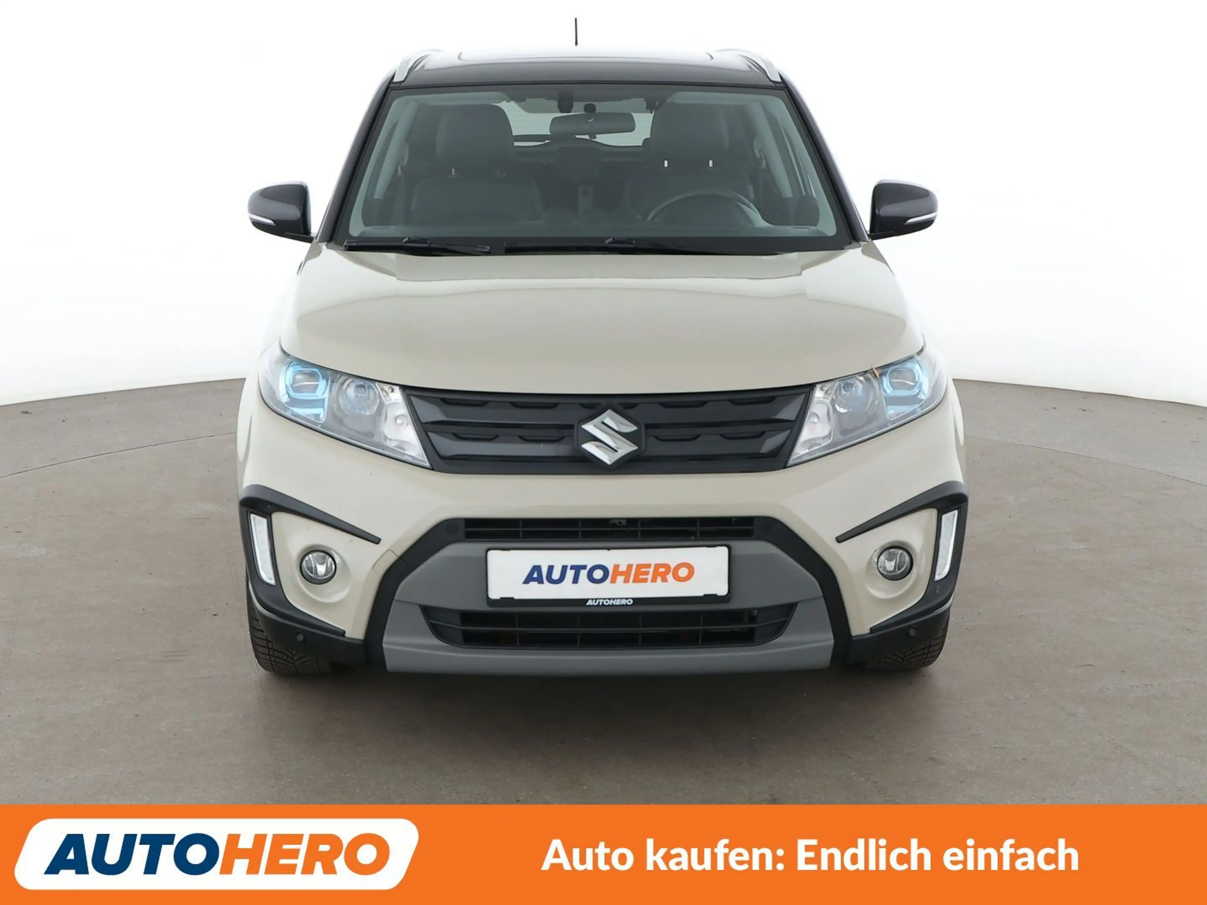 Suzuki Vitara 1.6 Comfort+ 4x2 Aut*NAVI*ACC*CAM*SHZ*KLIMA* — photo 9