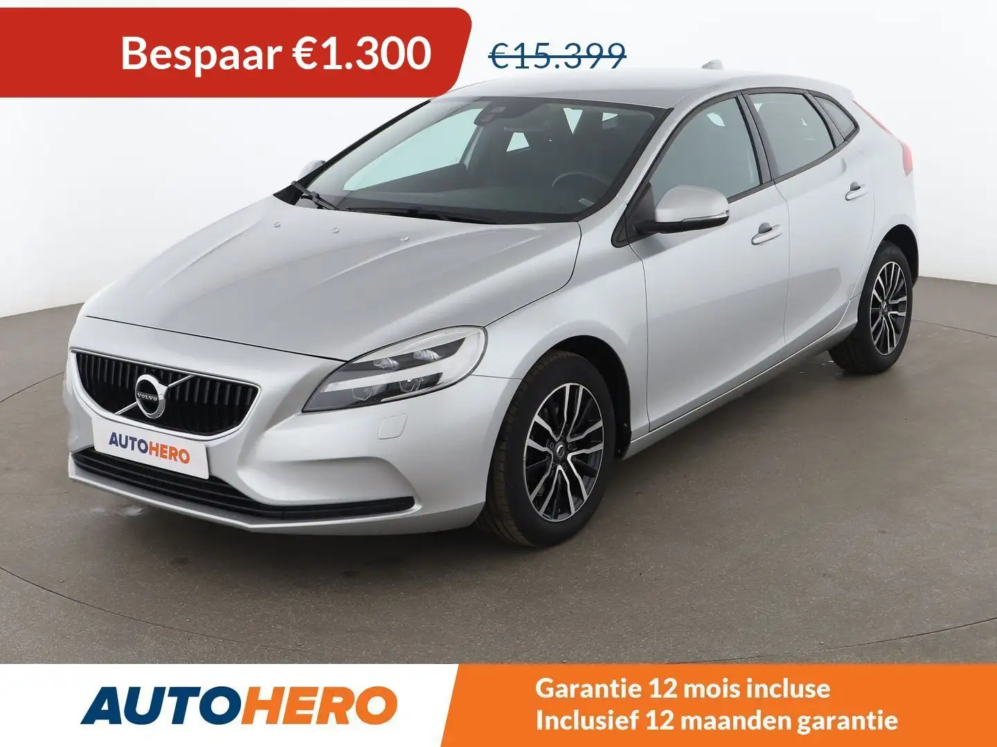 Volvo V40 2.0 T2 Momentum Grijs - 1