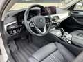 BMW 520 5-serie Touring 520i Business Edition Plus | 19 in Wit - thumbnail 15