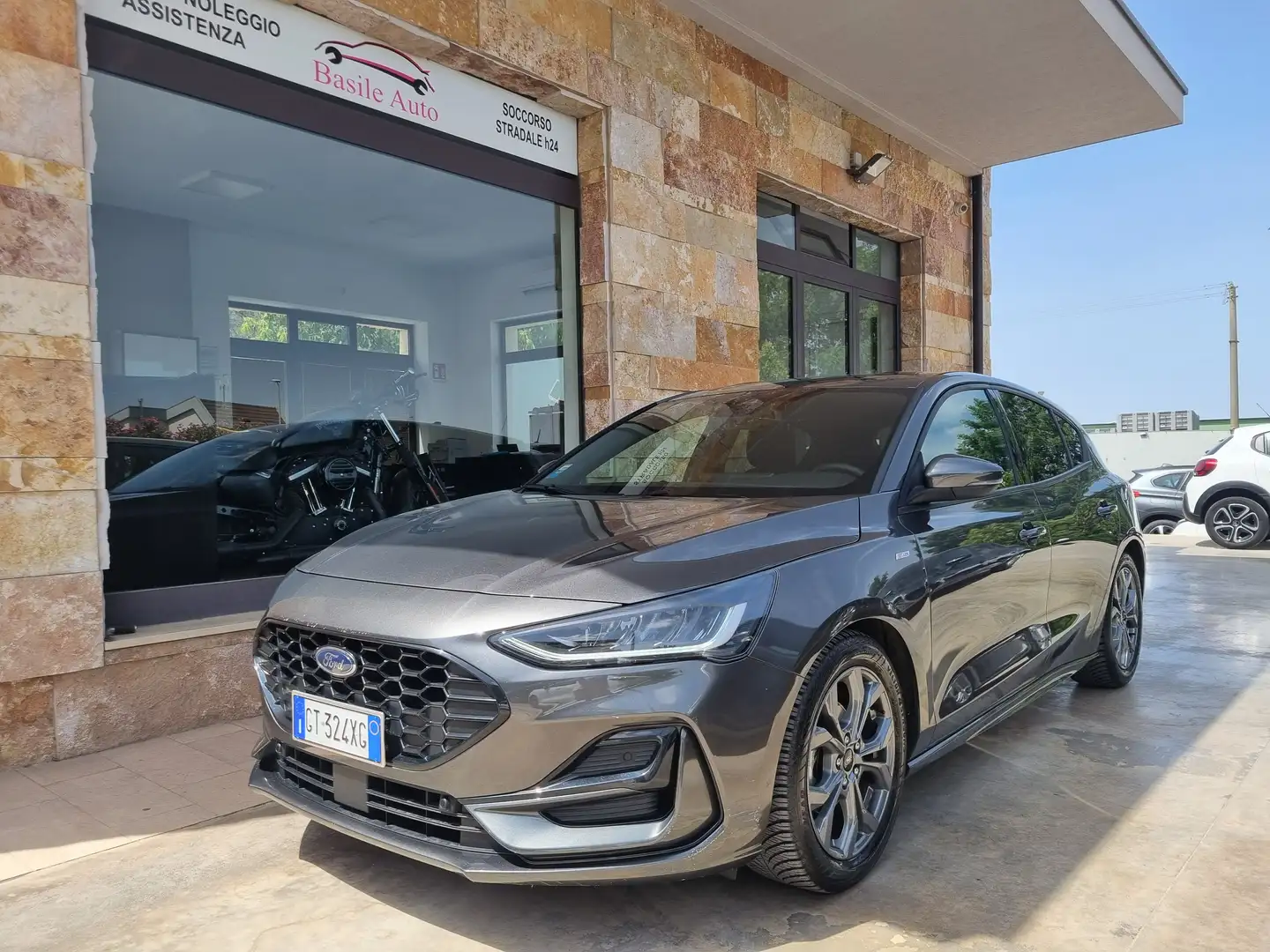 Ford Focus Focus V 2022 1.5 ecoblue ST-Line 115cv auto Gris - 2