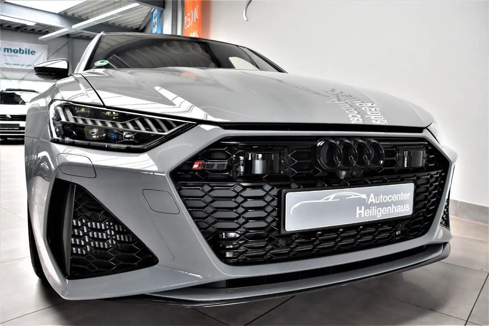Audi RS6 Dynamik-Paket Carbon Keramik Matrix HUD 305k Gris - 2