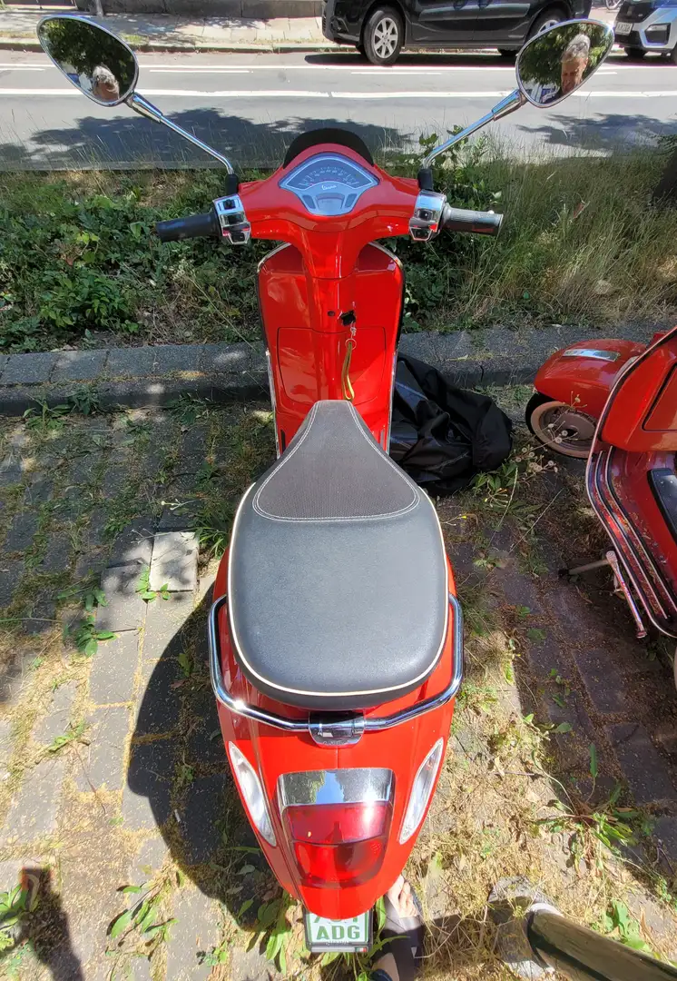 Vespa Sprint 50 Rosso - 1