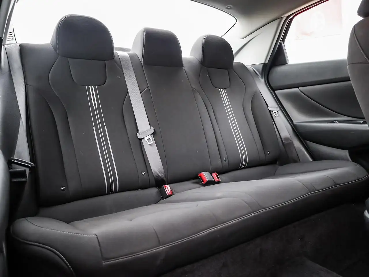 Hyundai ELANTRA снимка Hyundai ELANTRA