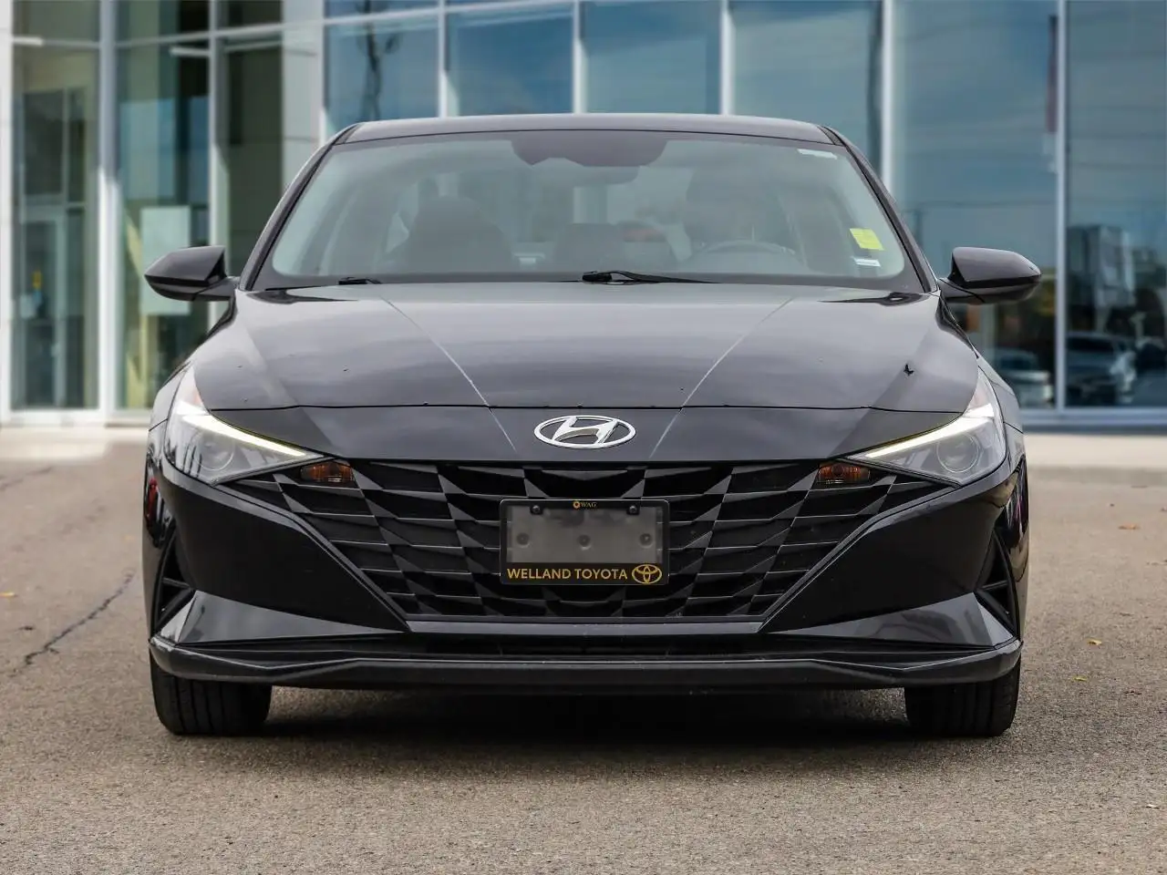 Hyundai ELANTRA снимка Hyundai ELANTRA