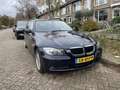 BMW 330 320d Blauw - thumbnail 1