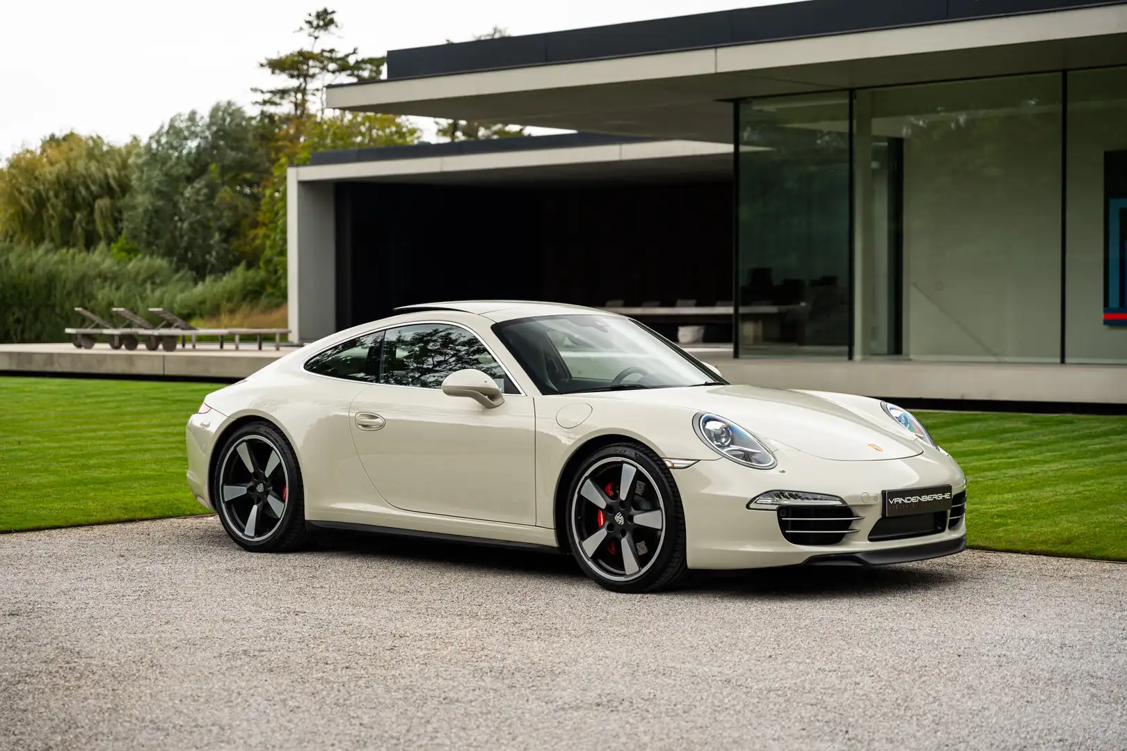 Porsche 991 C2S 50Y EDITION/MANUAL GEARBOX/1 OWNER/COLLECTOR Grijs - 1