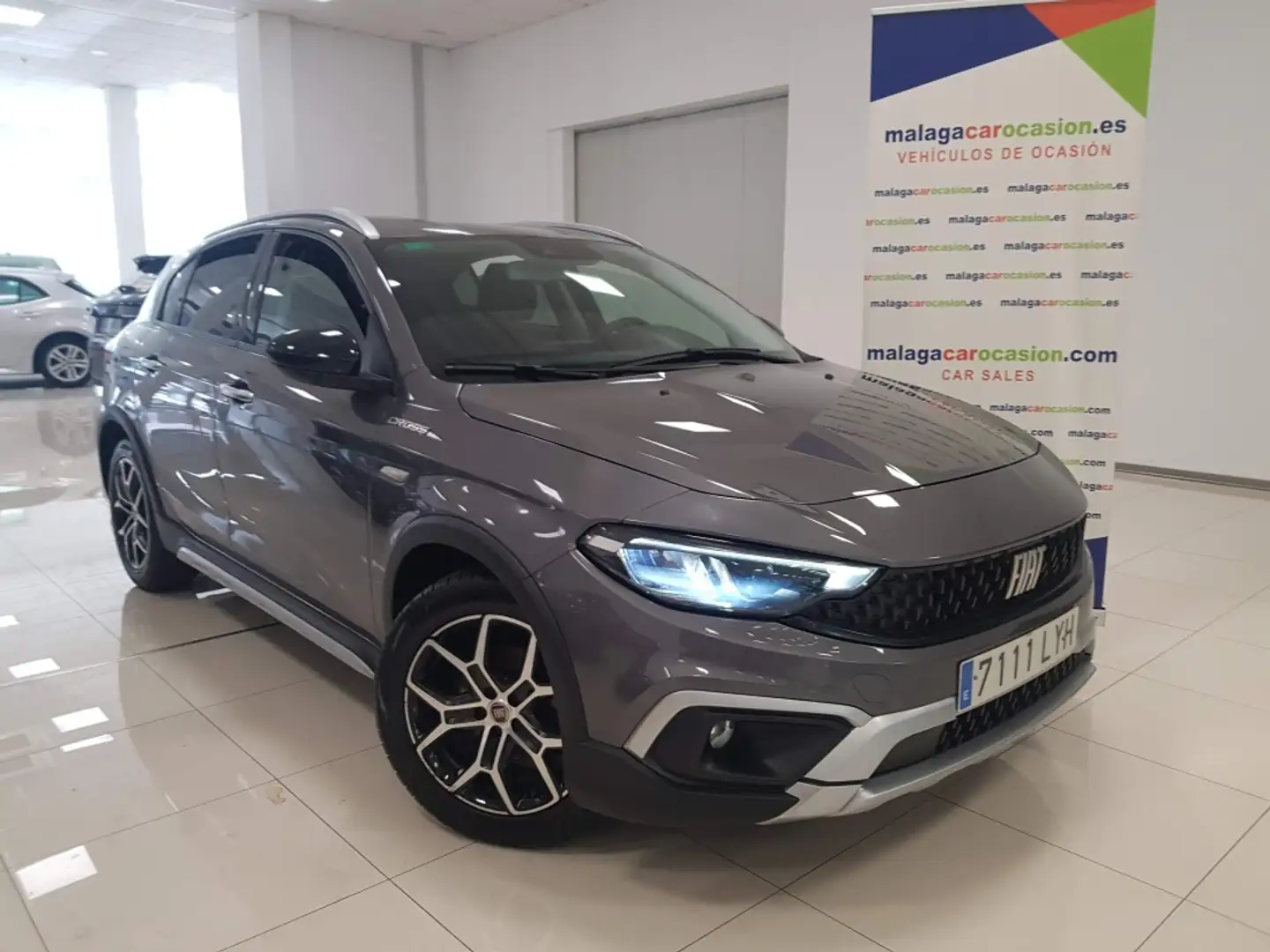 Fiat Tipo 1.0 GSE Cross Gris - 1