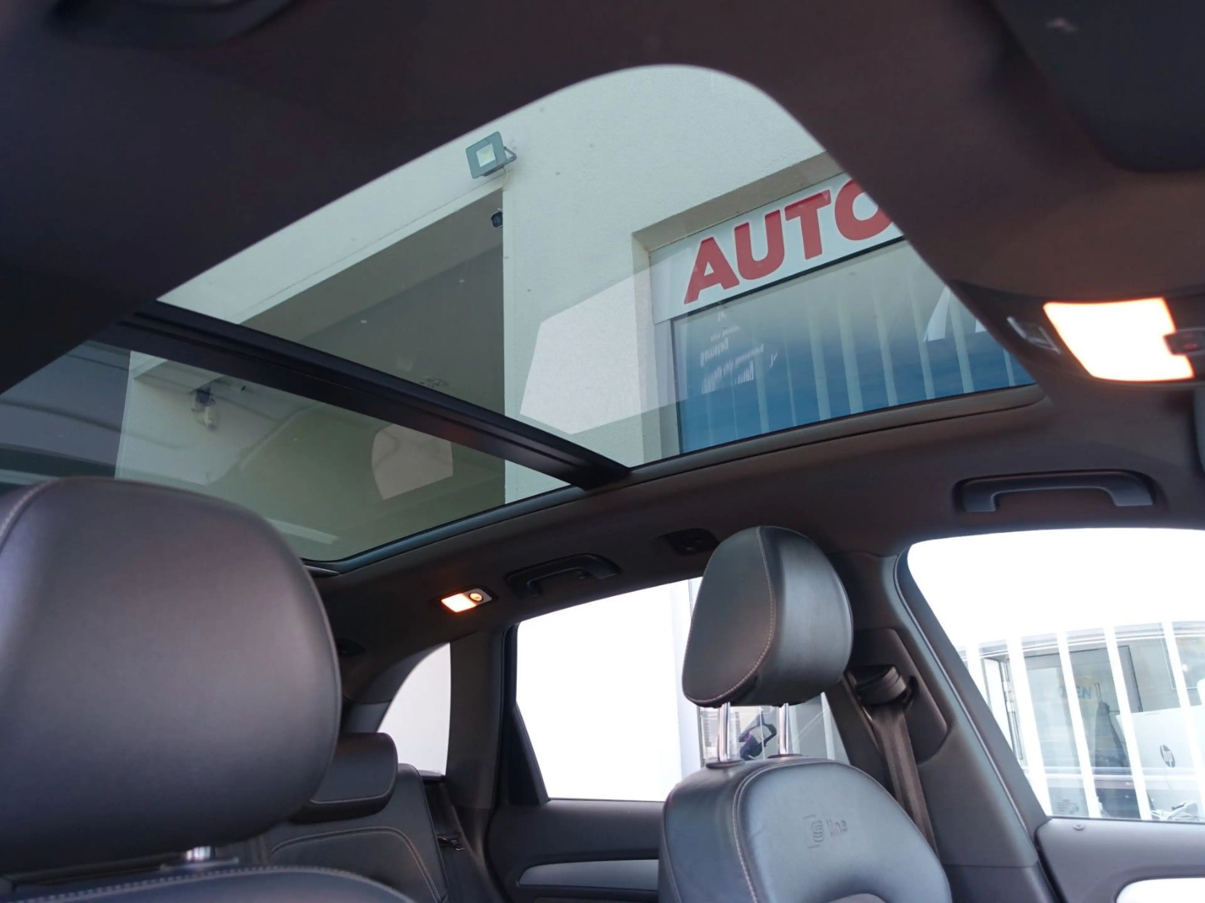 Audi Q5 3.0 TDI 180 kW quattro S-LINE/PANORAMA/1.HAND — photo 15