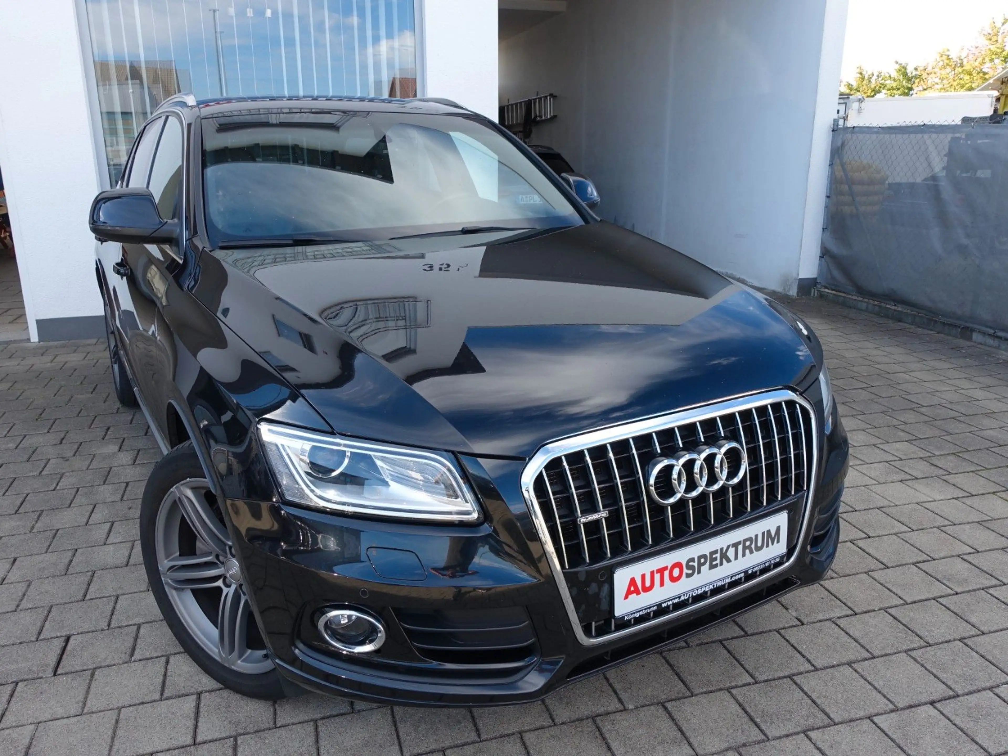 Audi Q5 3.0 TDI 180 kW quattro S-LINE/PANORAMA/1.HAND — photo 2