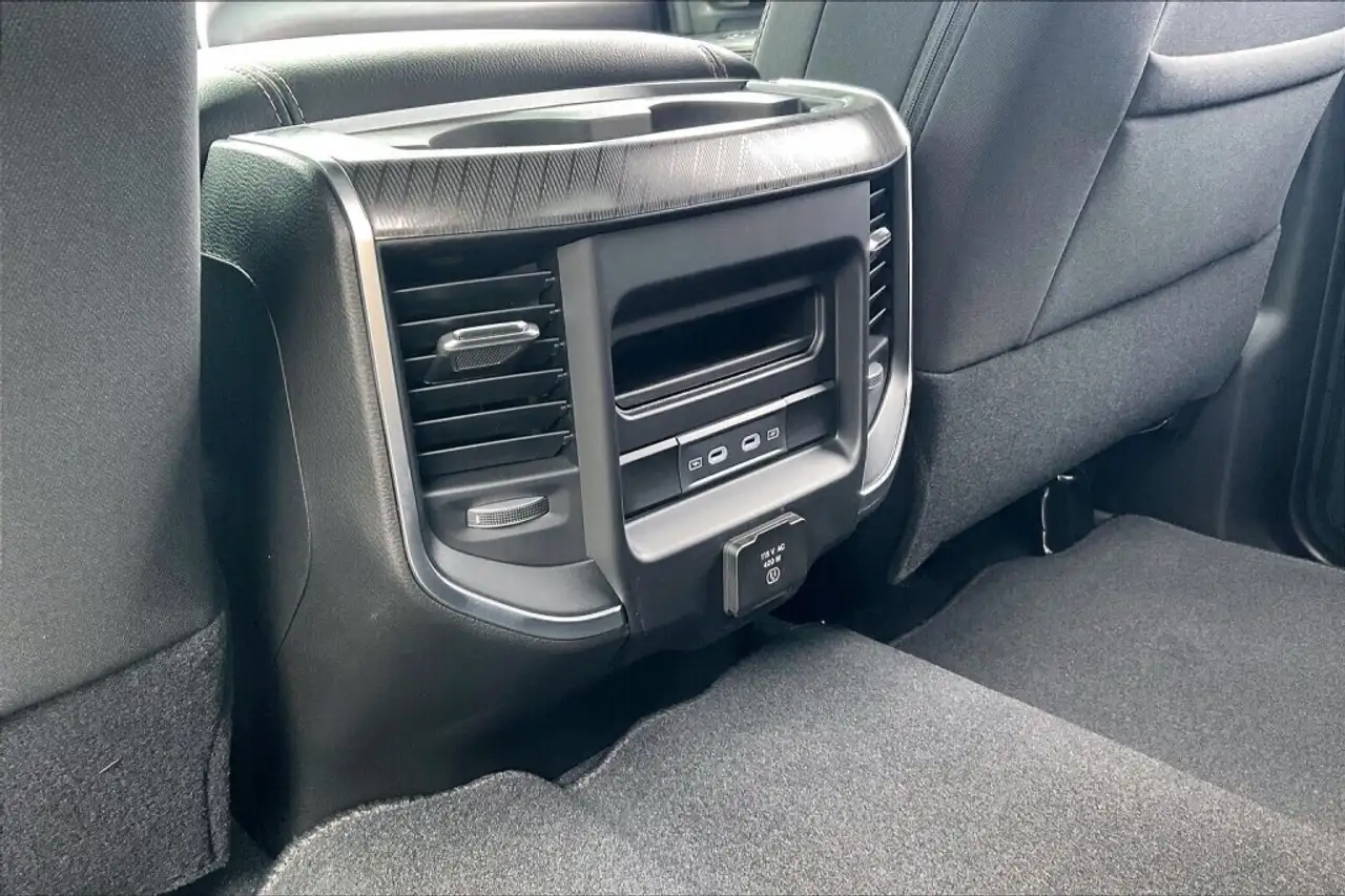 RAM 3500 снимка RAM 3500