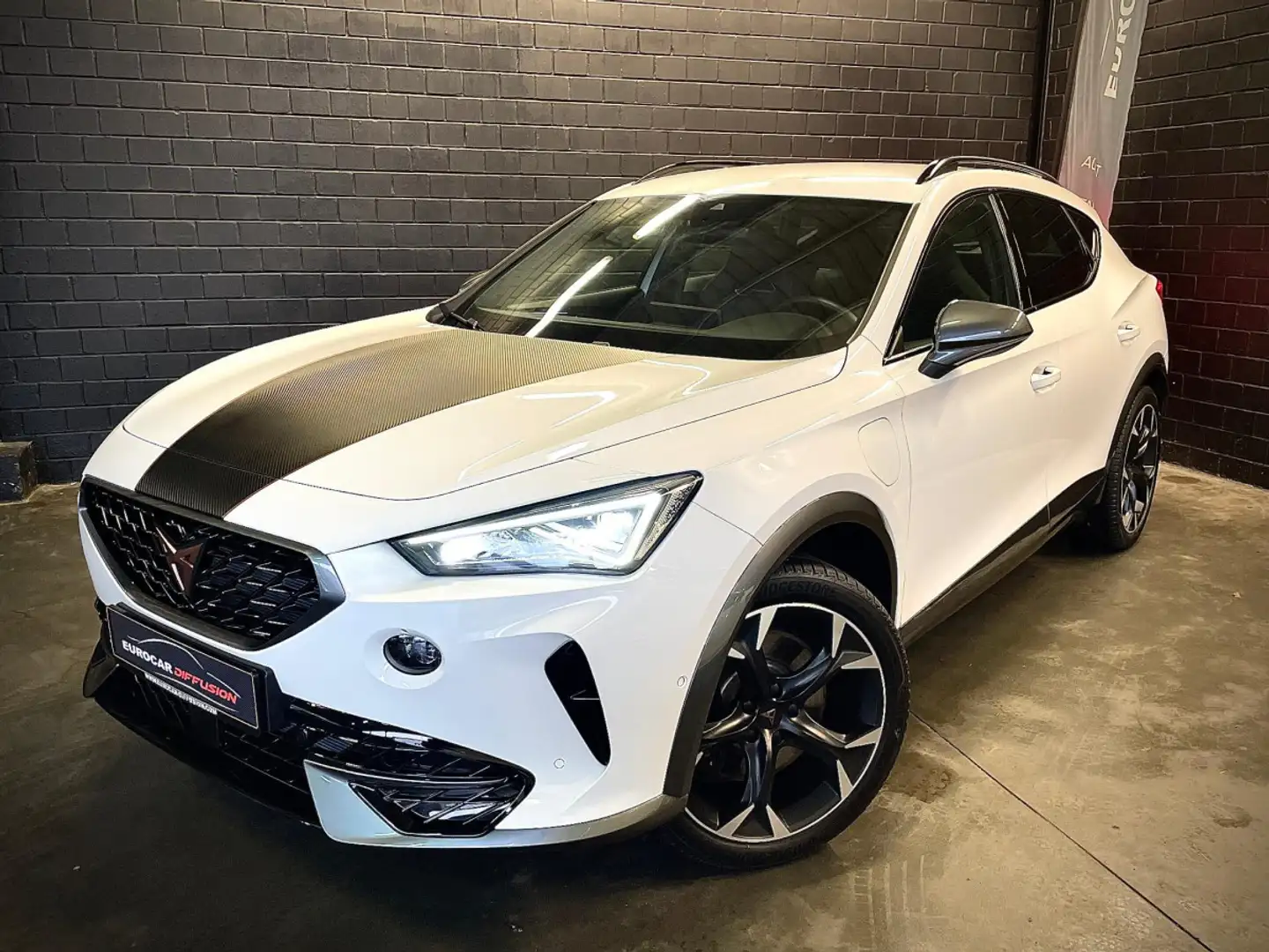 CUPRA Formentor VZ 245CV eHybrid DSG6 "Carbone Edition" Blanc - 1