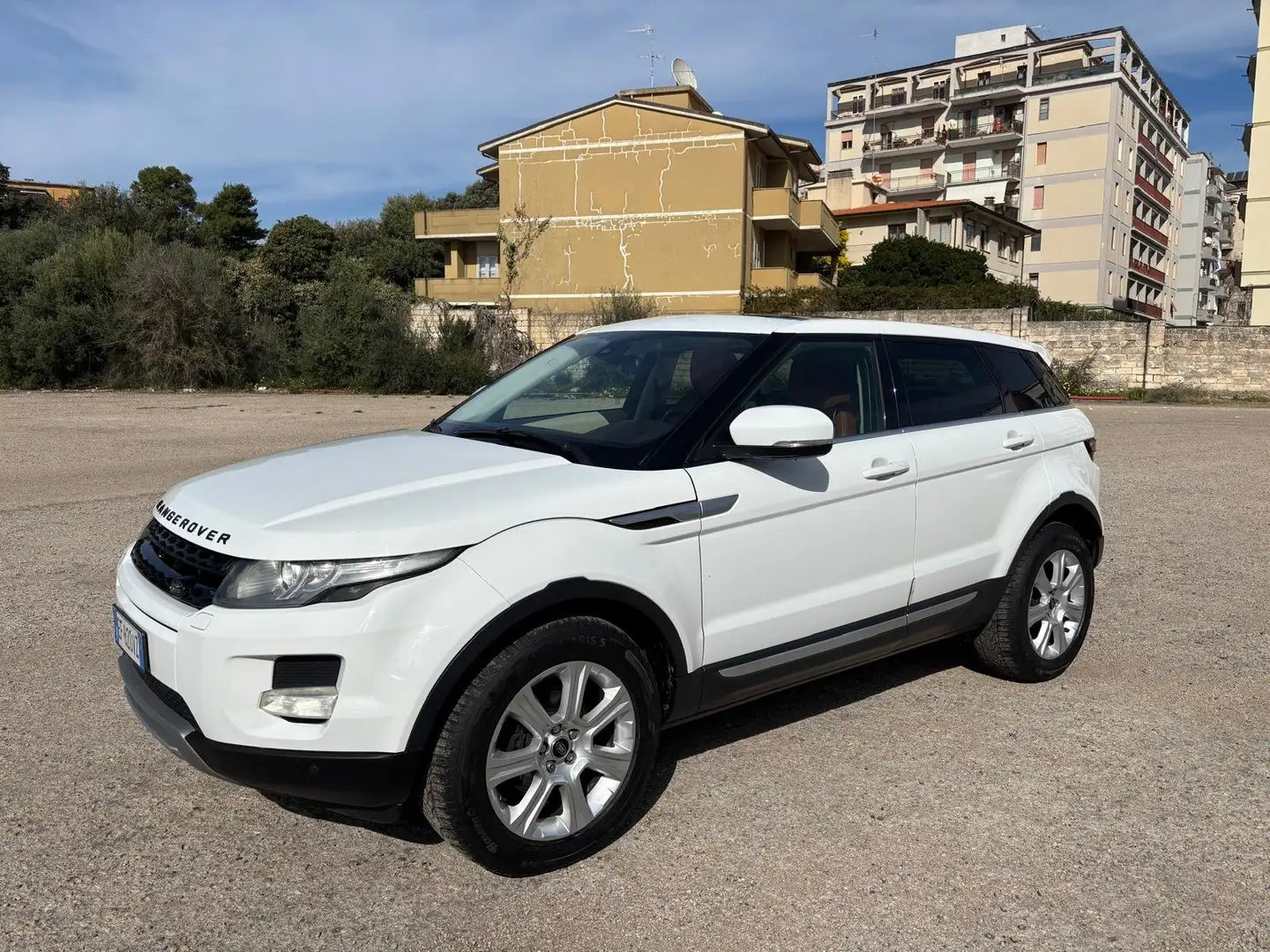 Land Rover Range Rover Evoque Range Rover Evoque 5p 2.2 sd4 Prestige 190cv Bianco - 2