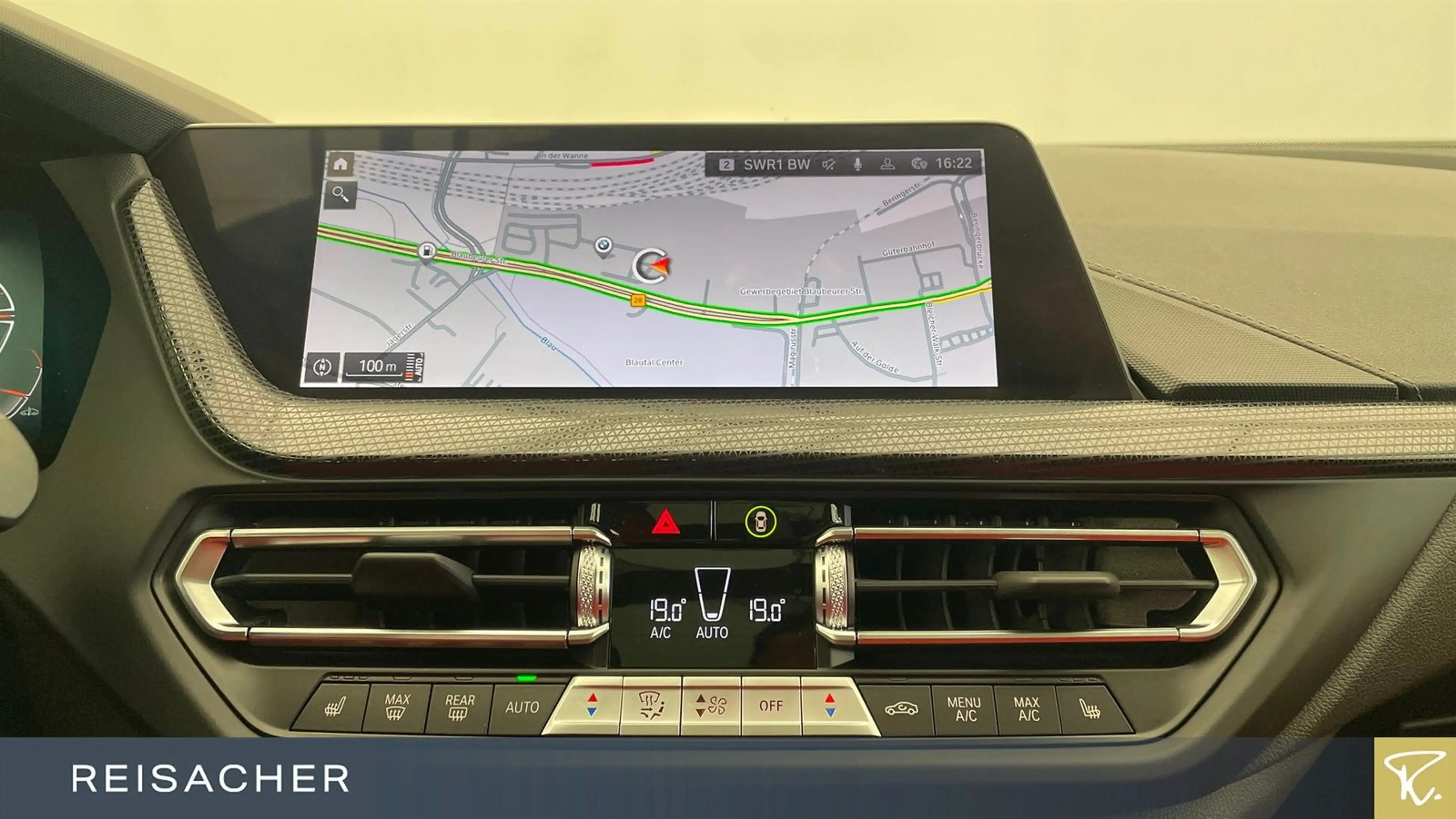 BMW 235 A xDrive M-Pro LCPro RFK PDC HUD SHZ 19"LM — photo 13