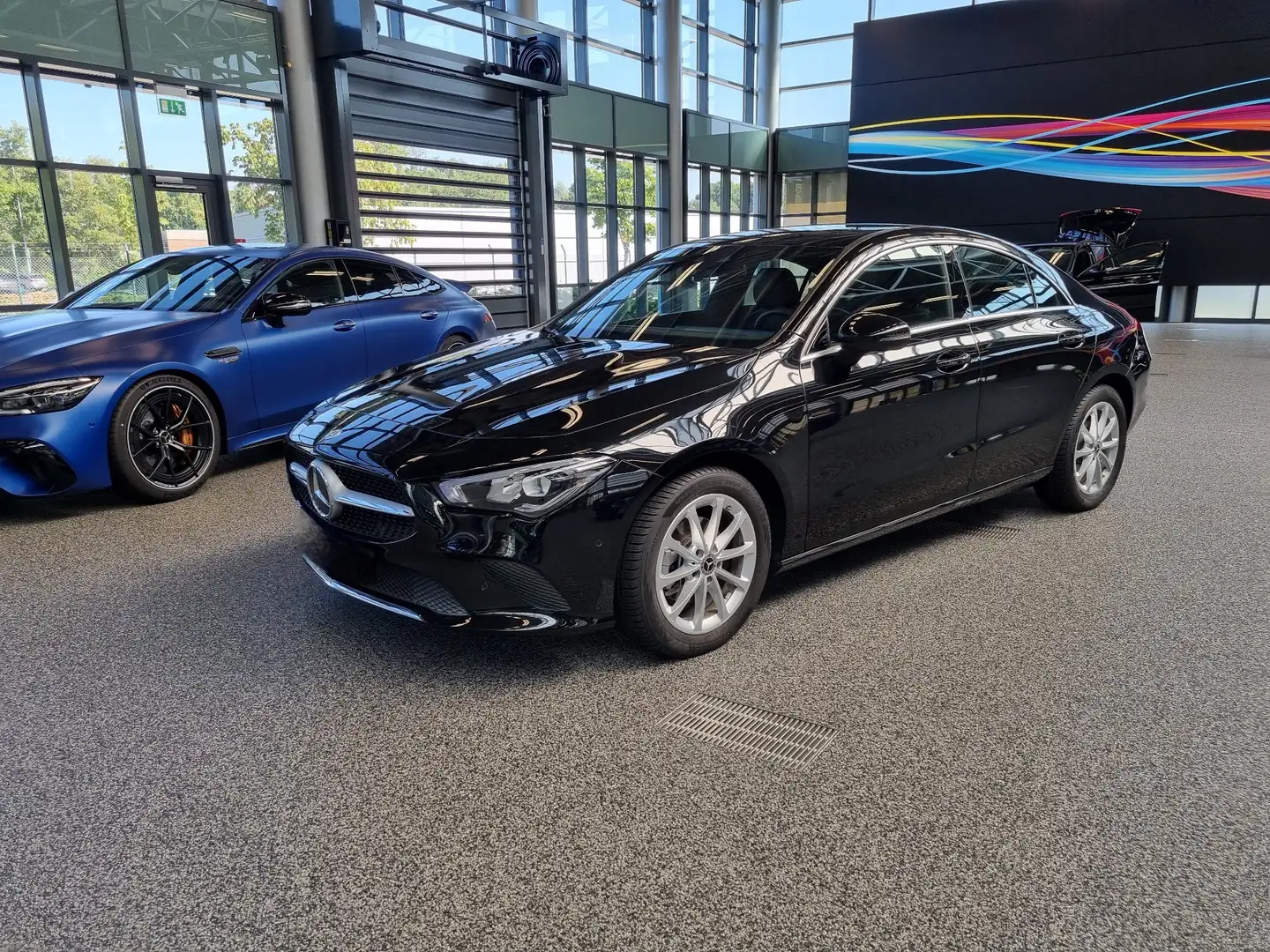 Mercedes-Benz CLA 180 7G-DCT Progressive - 1