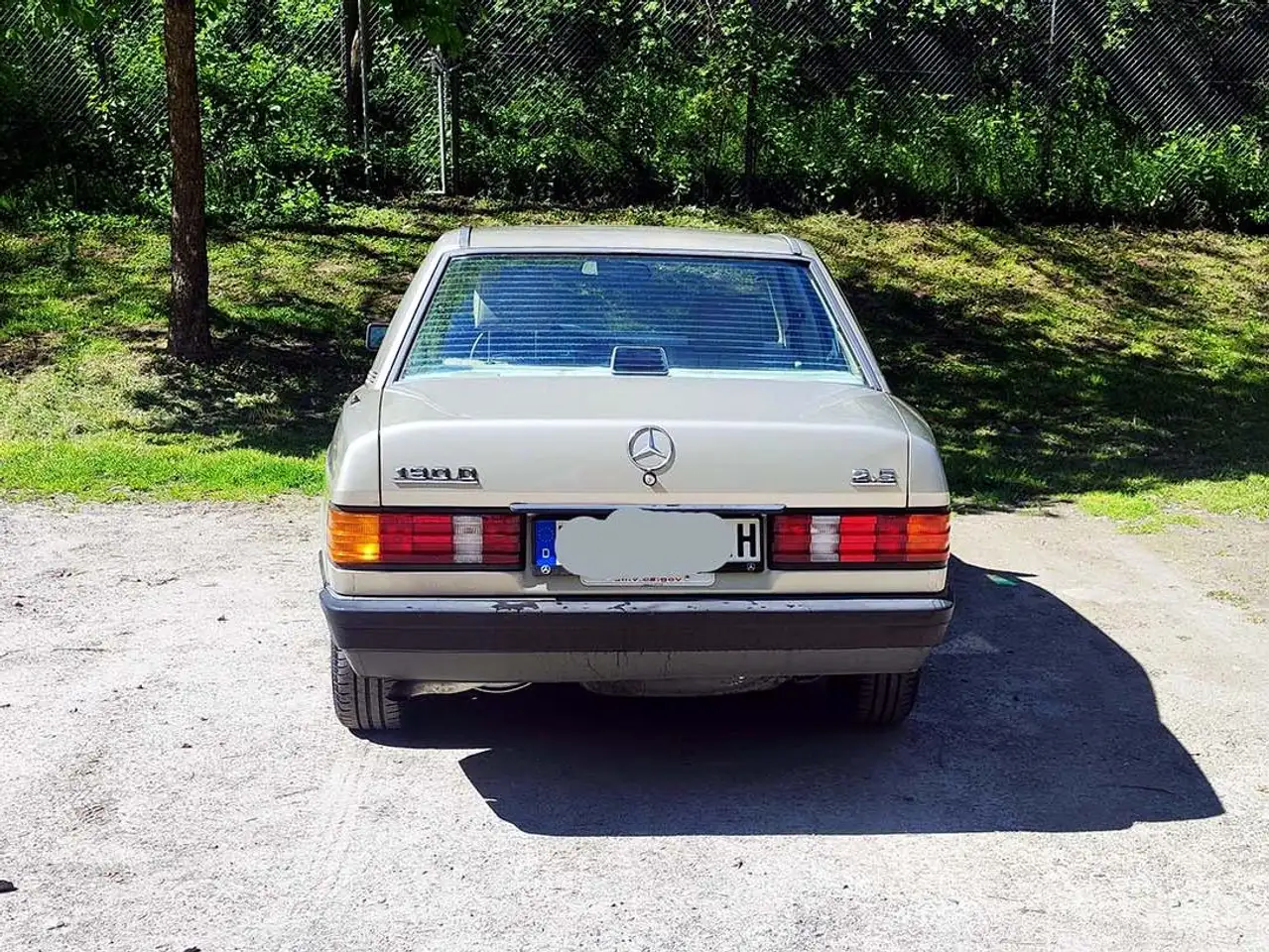 Mercedes-Benz 190, foto 4