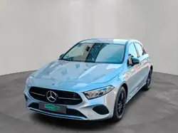 Mercedes-Benz A 180 Progressive MBUX Night Totwinkel Spur Kamera